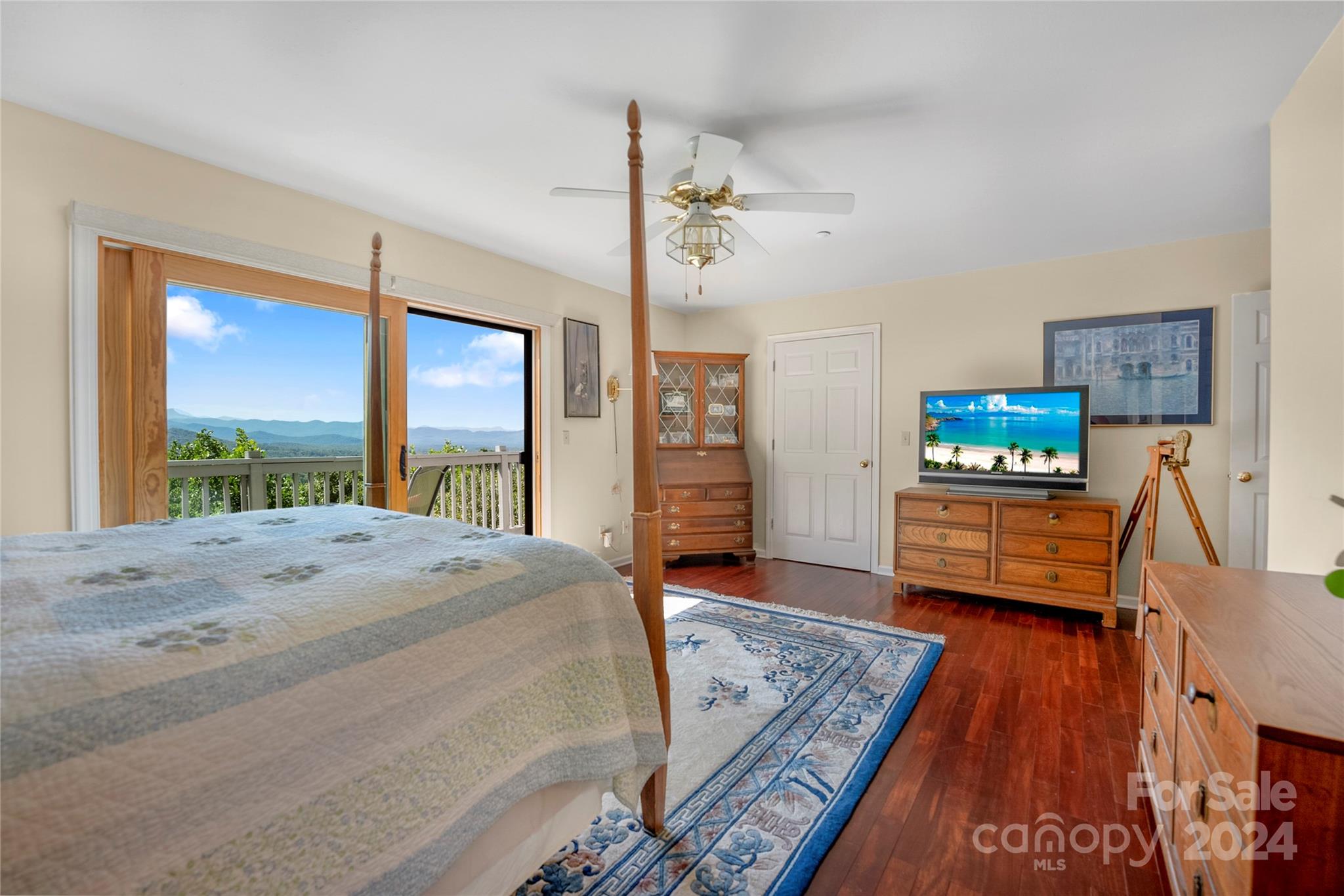 74 Park Avenue Property Photo 24