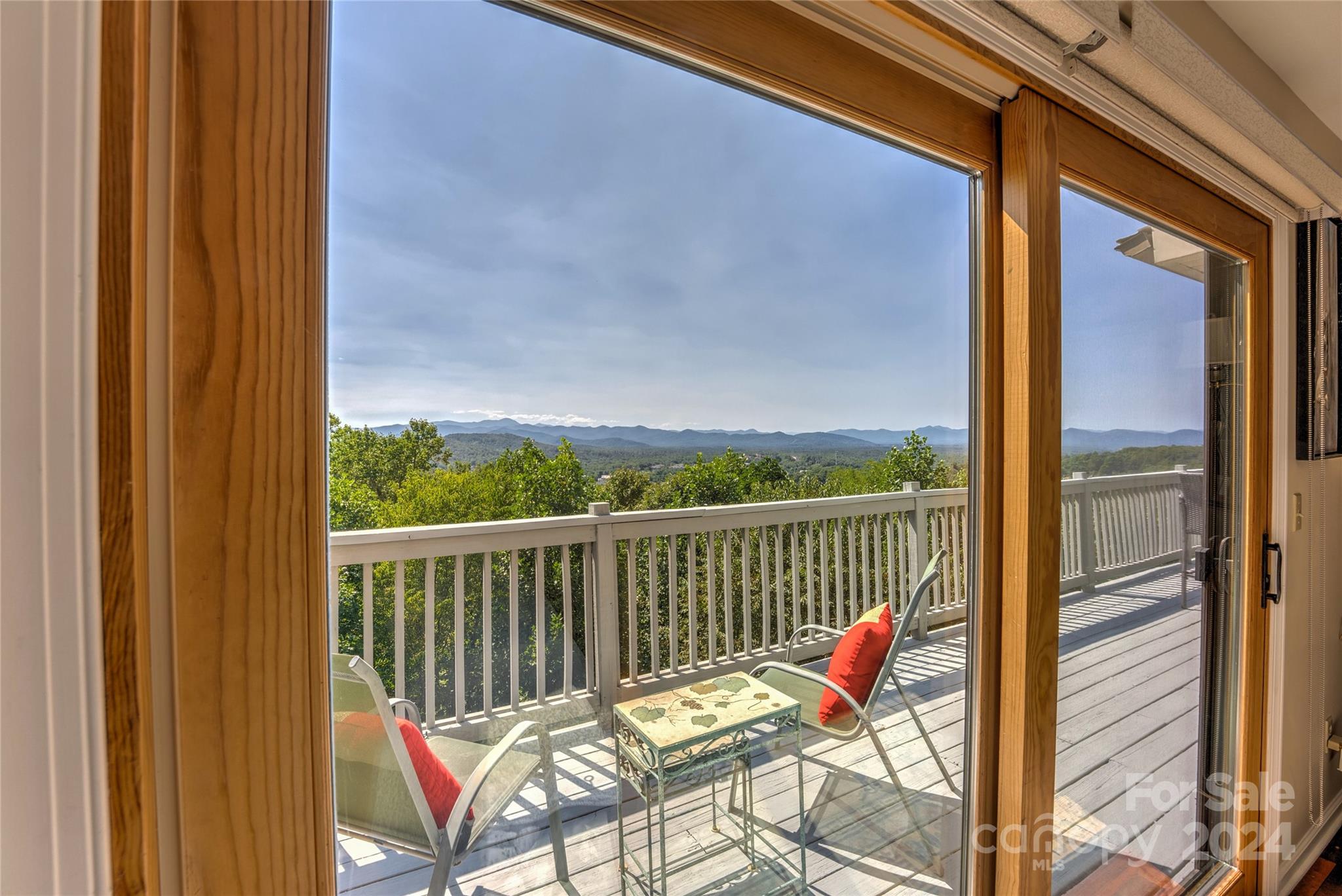74 Park Avenue Property Photo 25