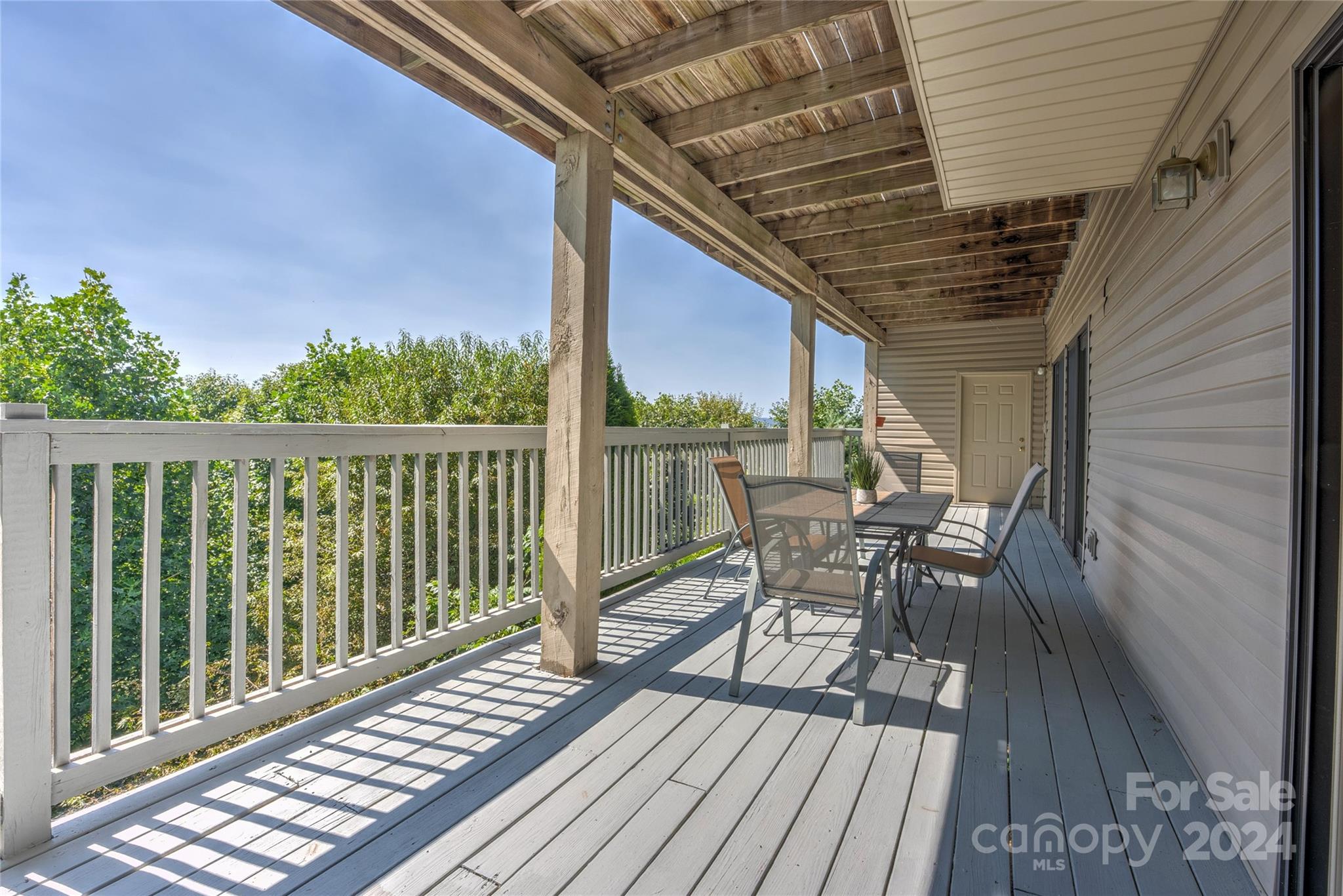 74 Park Avenue Property Photo 39