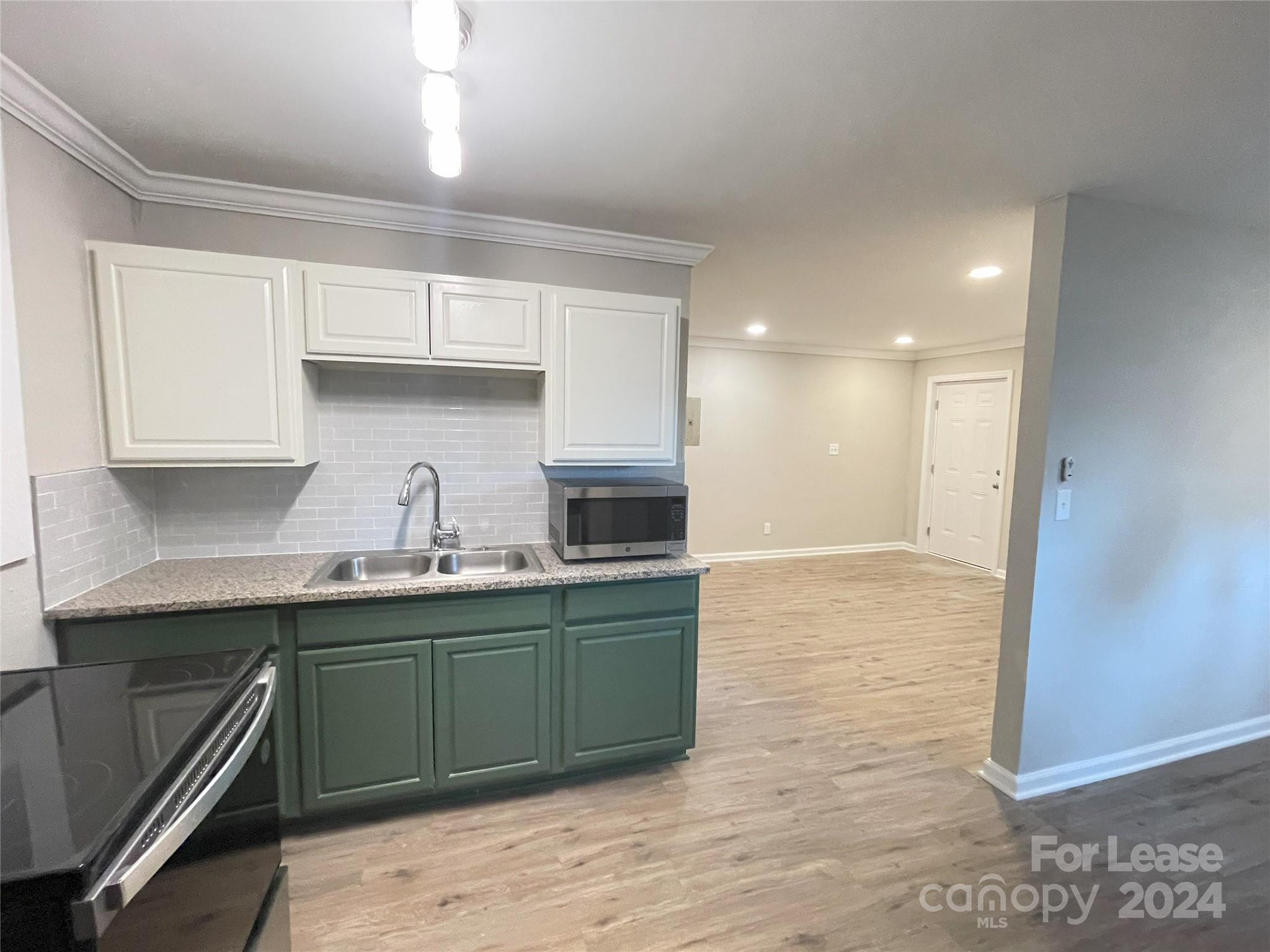 2800 Carol Avenue 1 Property Photo 2
