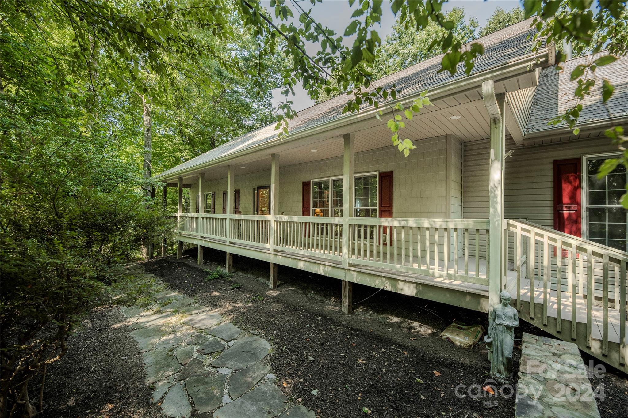 1244 Windover Drive Property Photo 3