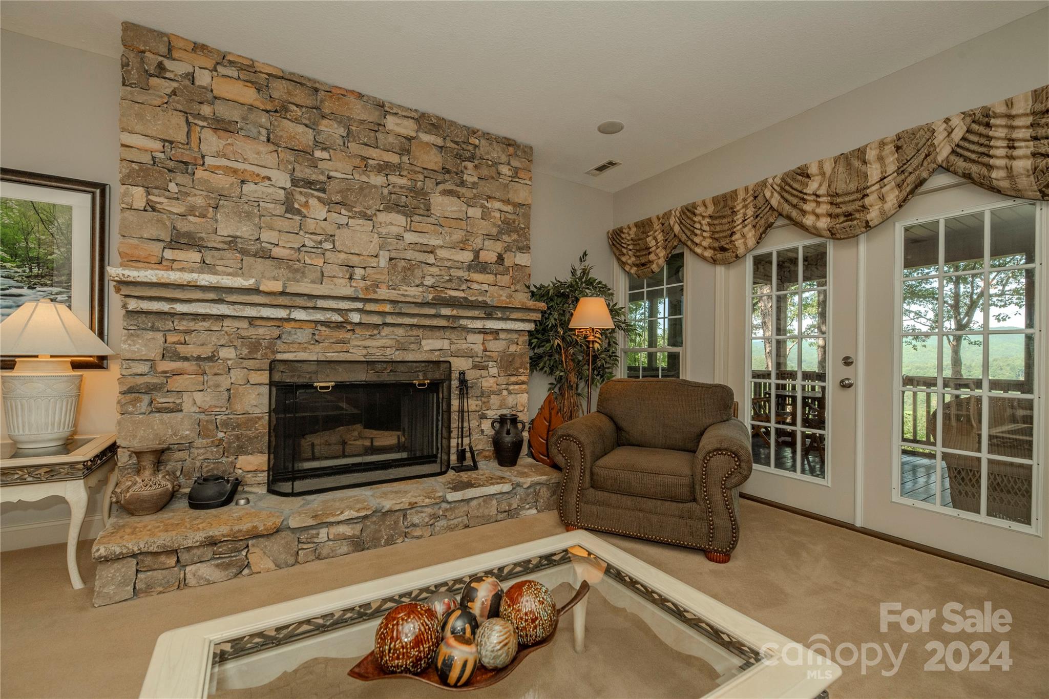 1244 Windover Drive Property Photo 7