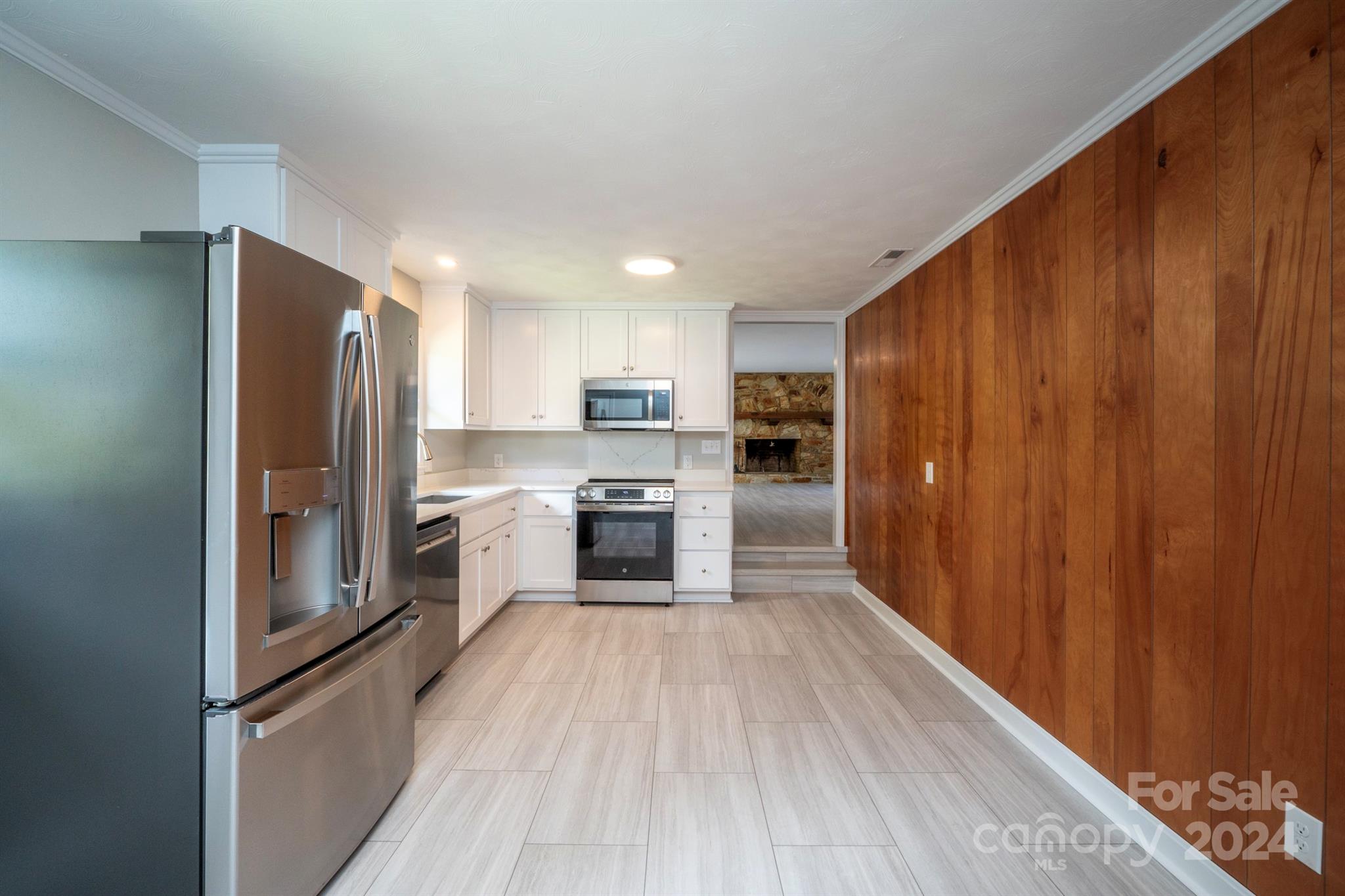 511 Villa Street Property Photo 13