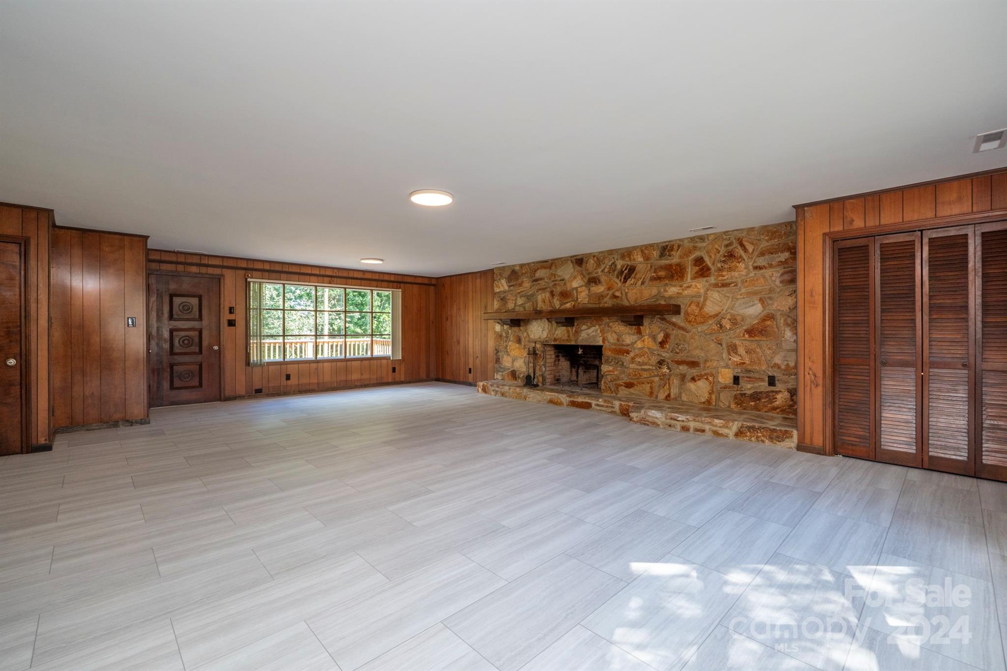 511 Villa Street Property Photo 18