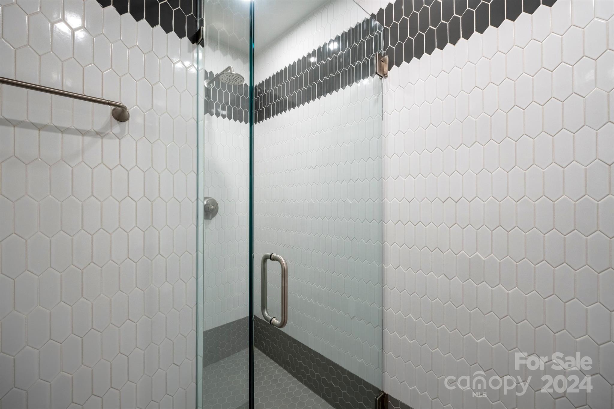 511 Villa Street Property Photo 28