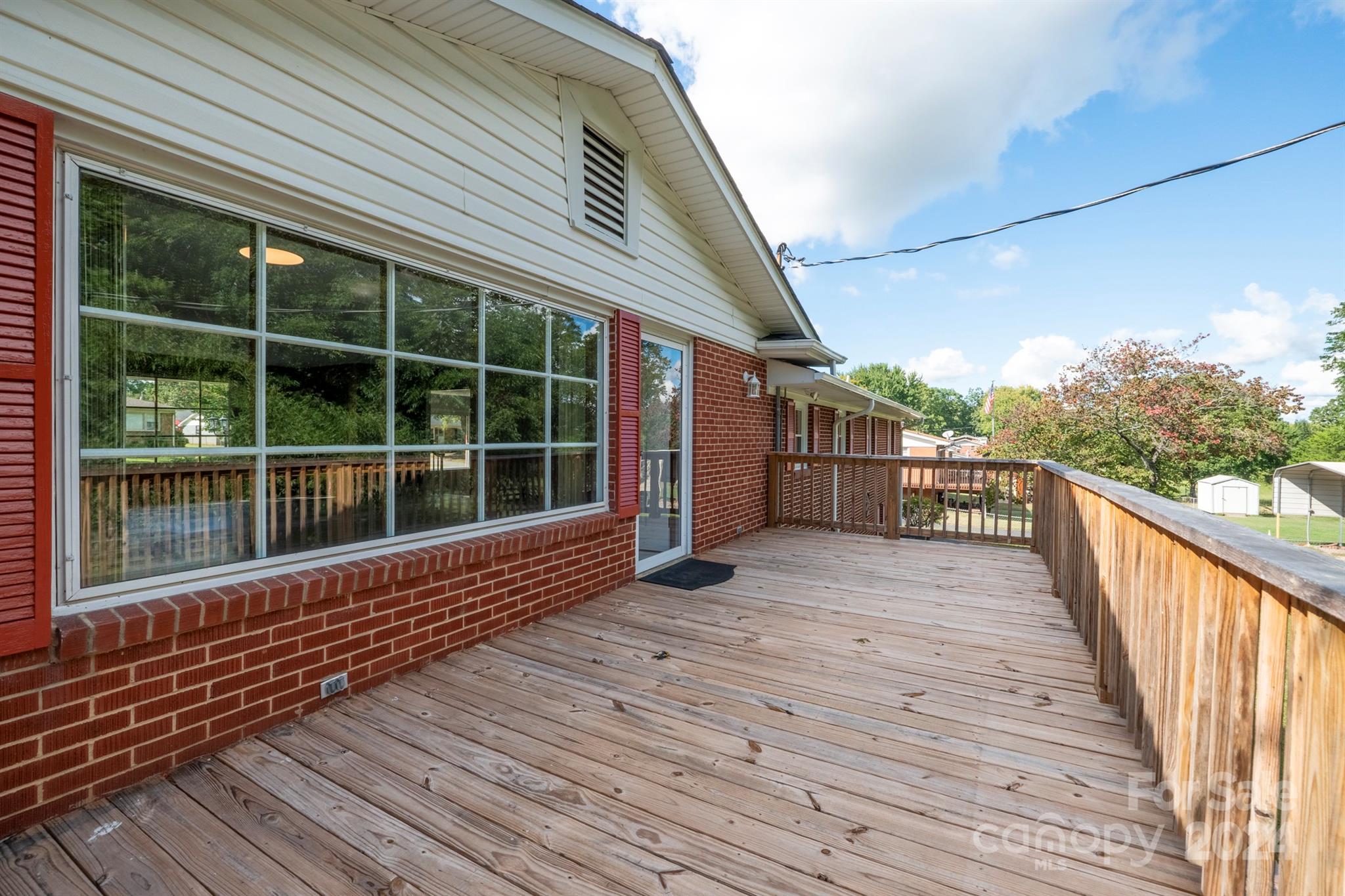 511 Villa Street Property Photo 29