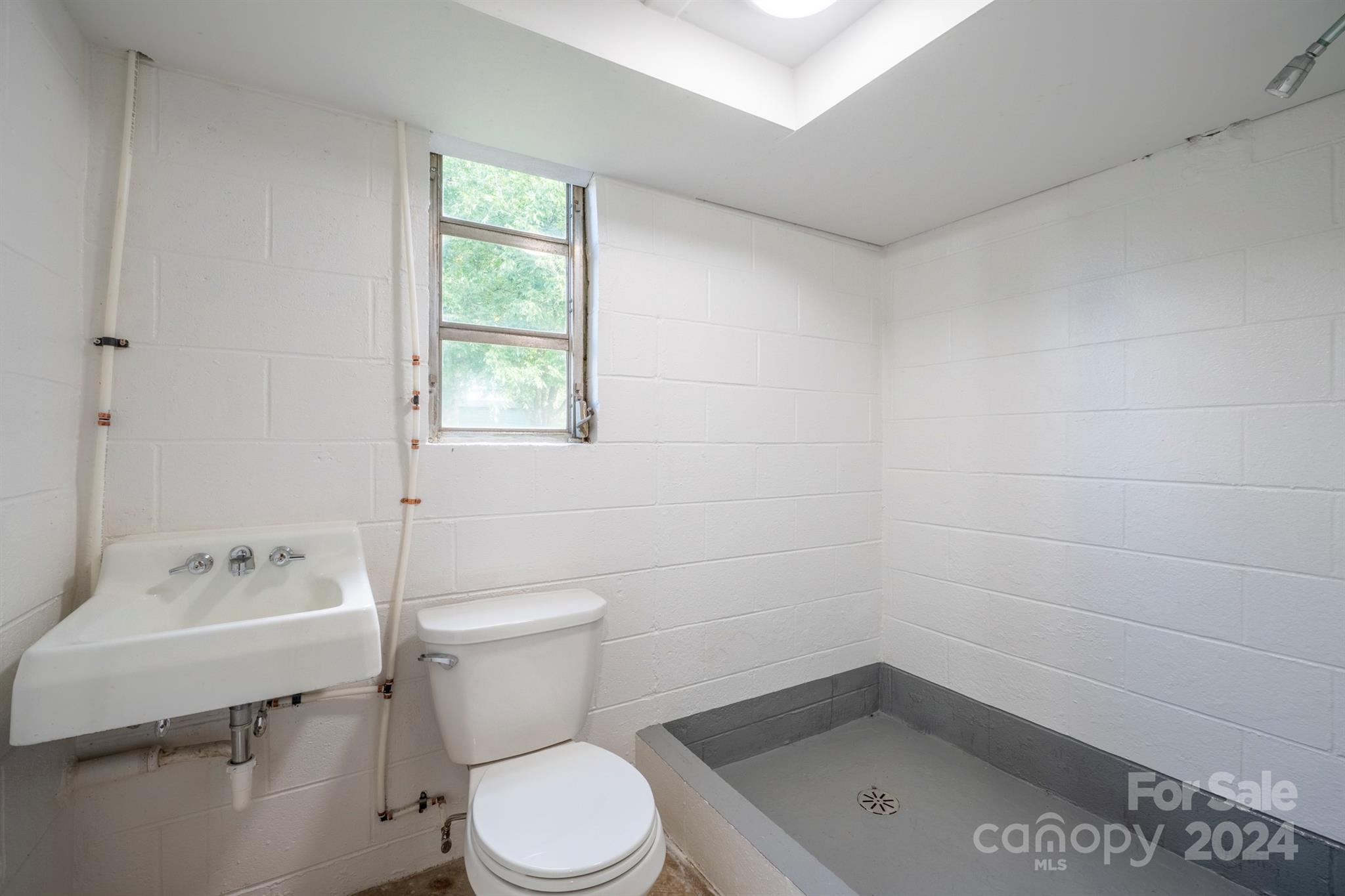 511 Villa Street Property Photo 41