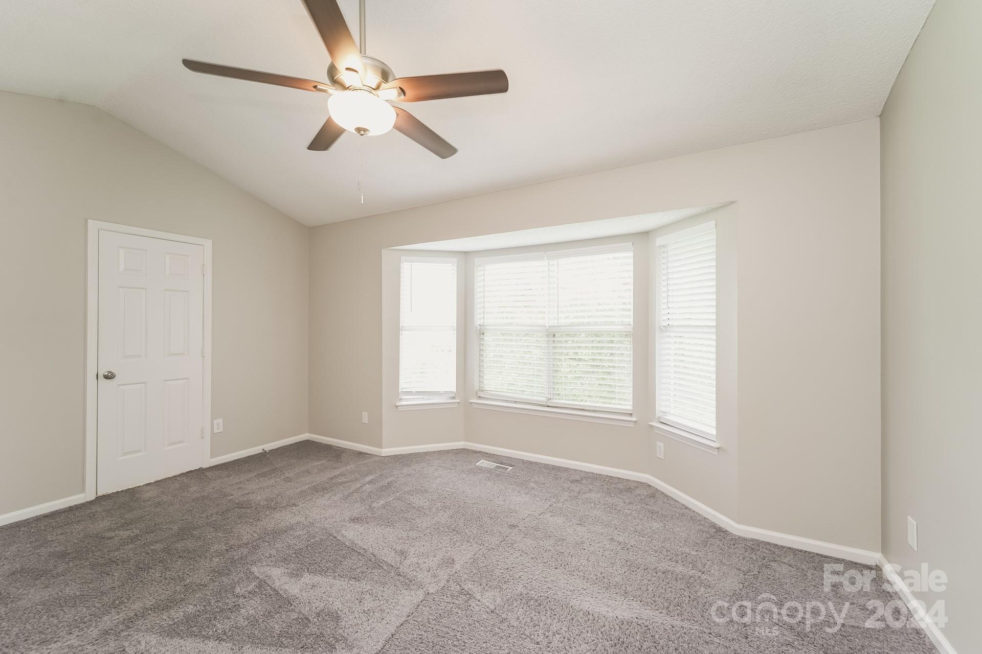 15129 Dartford Lane Property Photo 13