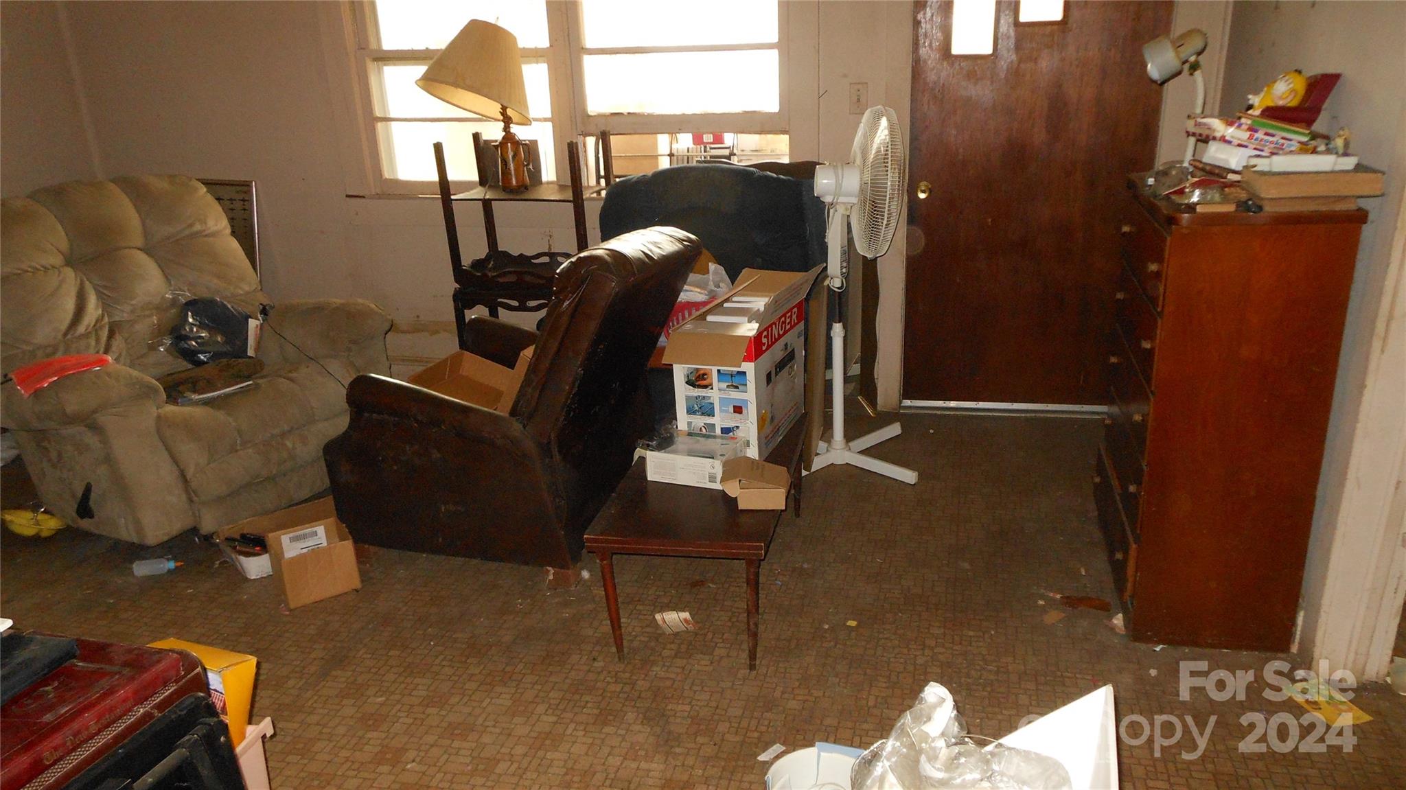 818 Grace Street Property Photo 4
