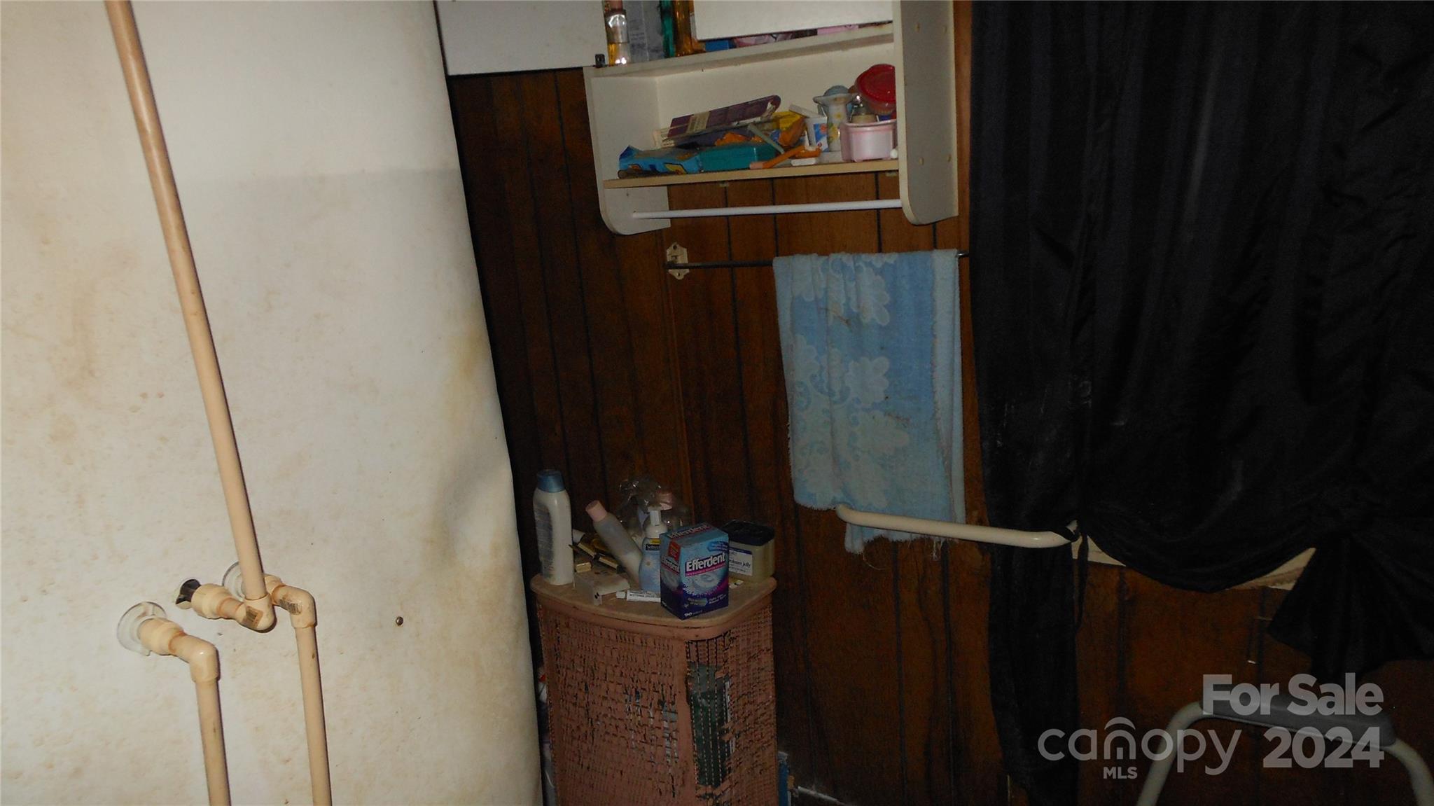 818 Grace Street Property Photo 7