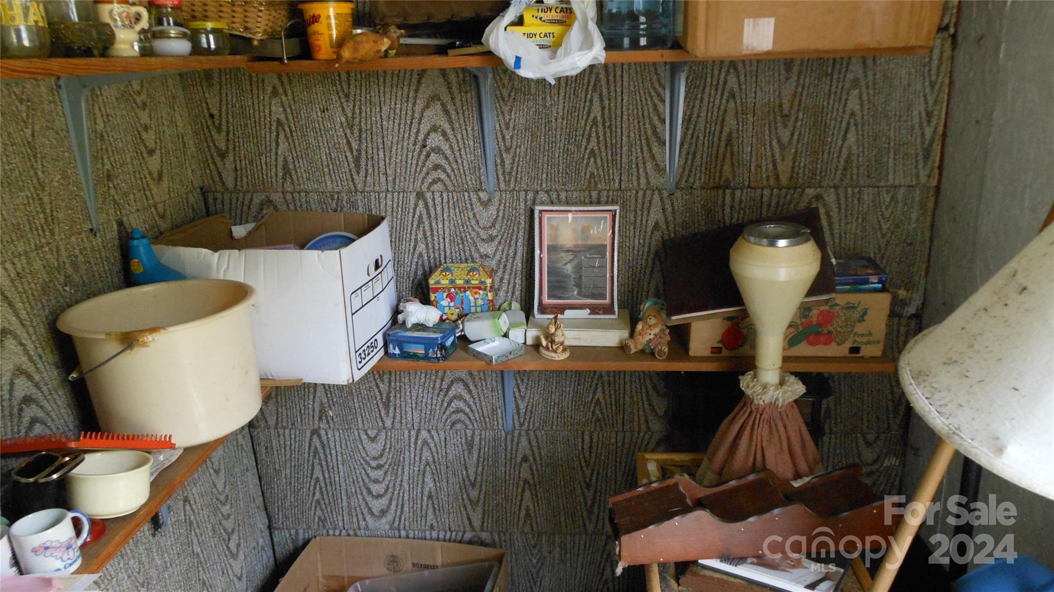 818 Grace Street Property Photo 8