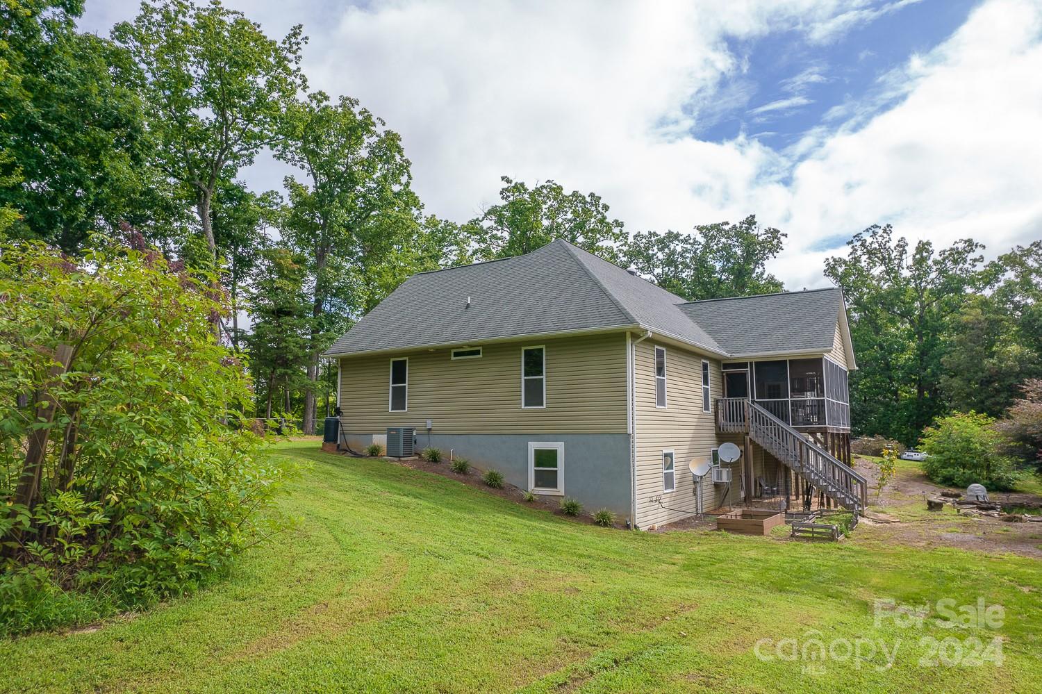 148 N Ott Dyson Center 1125 Property Photo 7