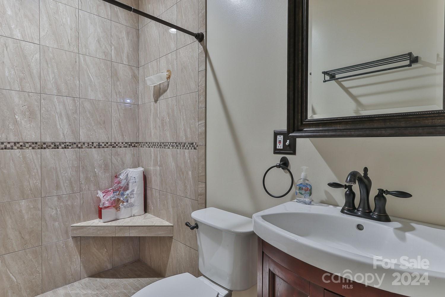 148 N Ott Dyson Center 1125 Property Photo 31