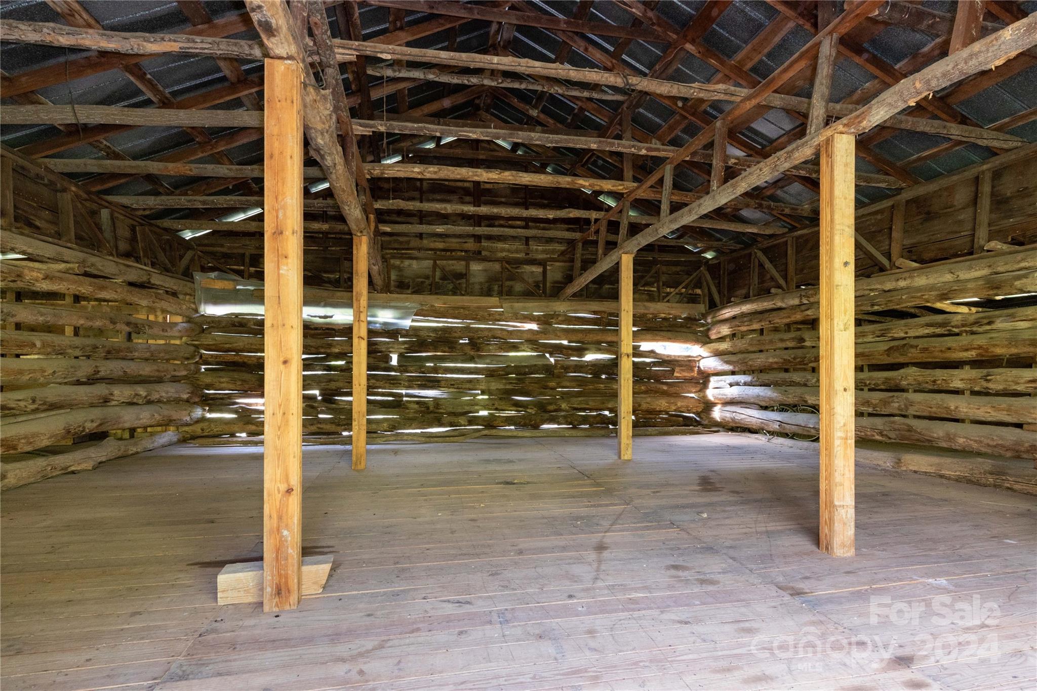 2345 Sugar Camp Road Property Photo 40