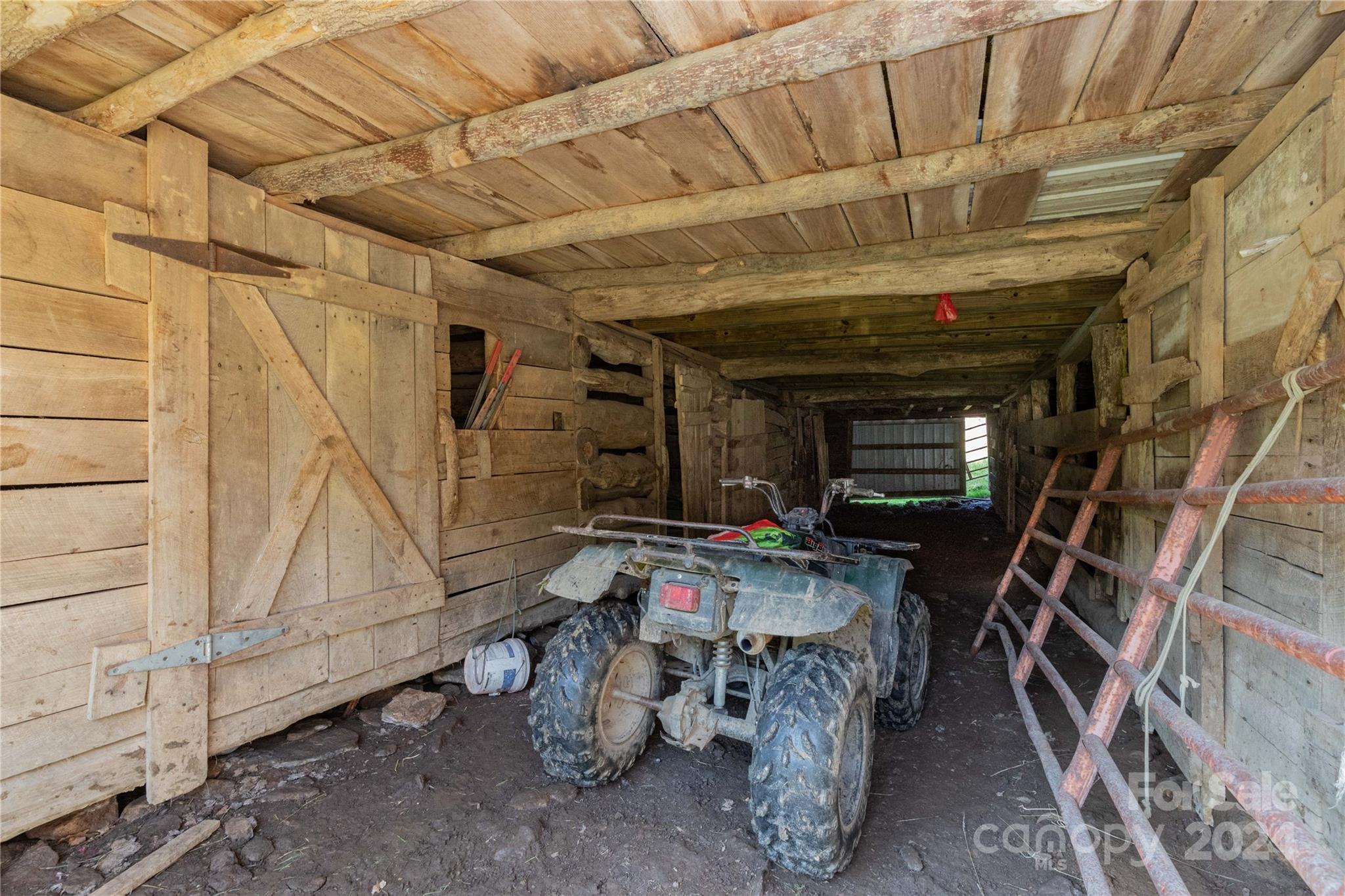 2345 Sugar Camp Road Property Photo 41