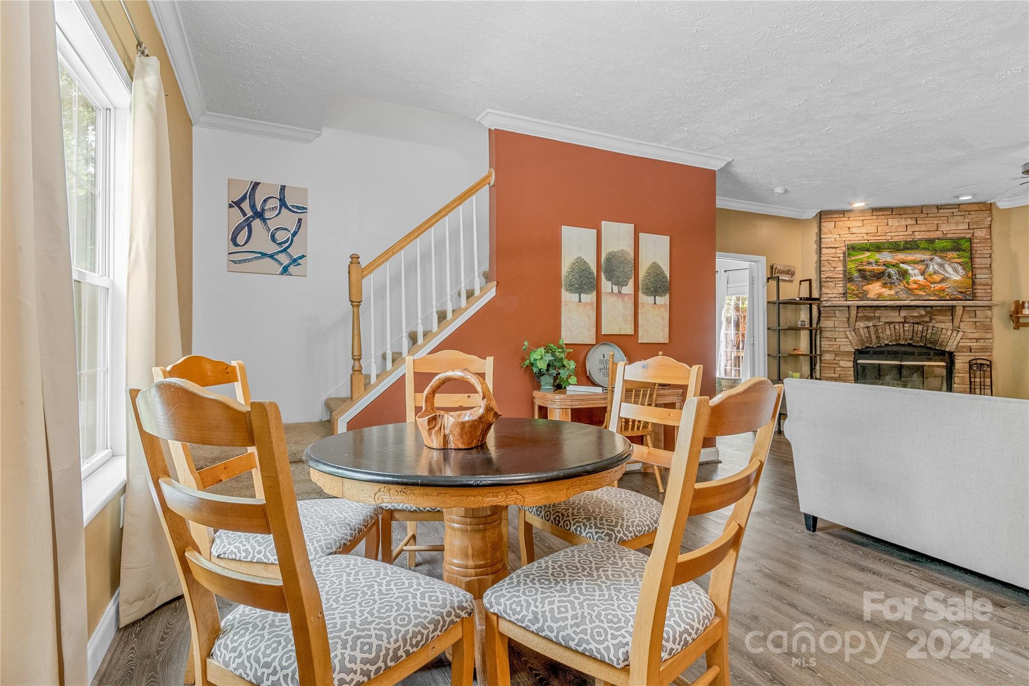 89 Palomino Road Property Photo 2
