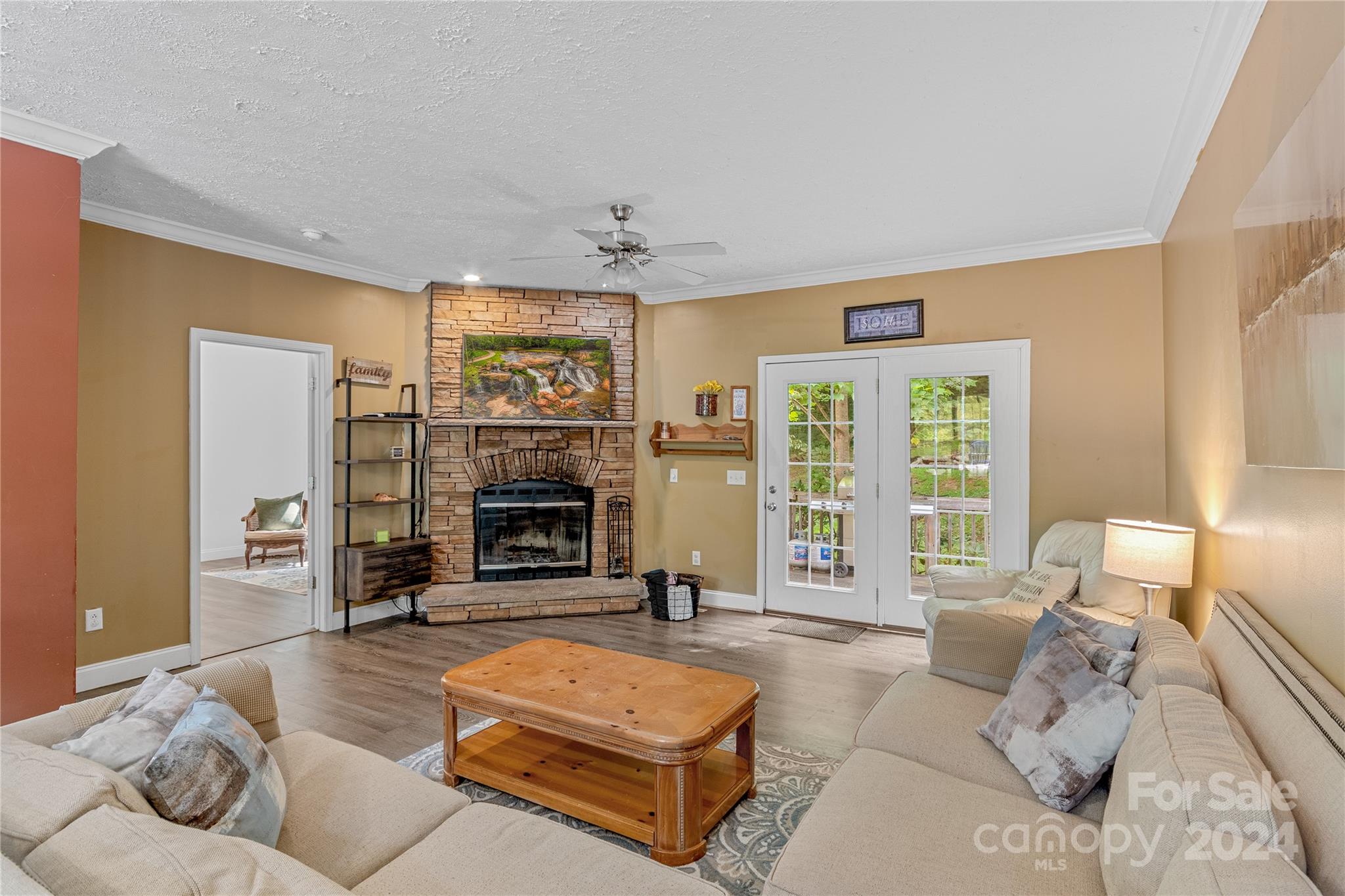 89 Palomino Road Property Photo 5