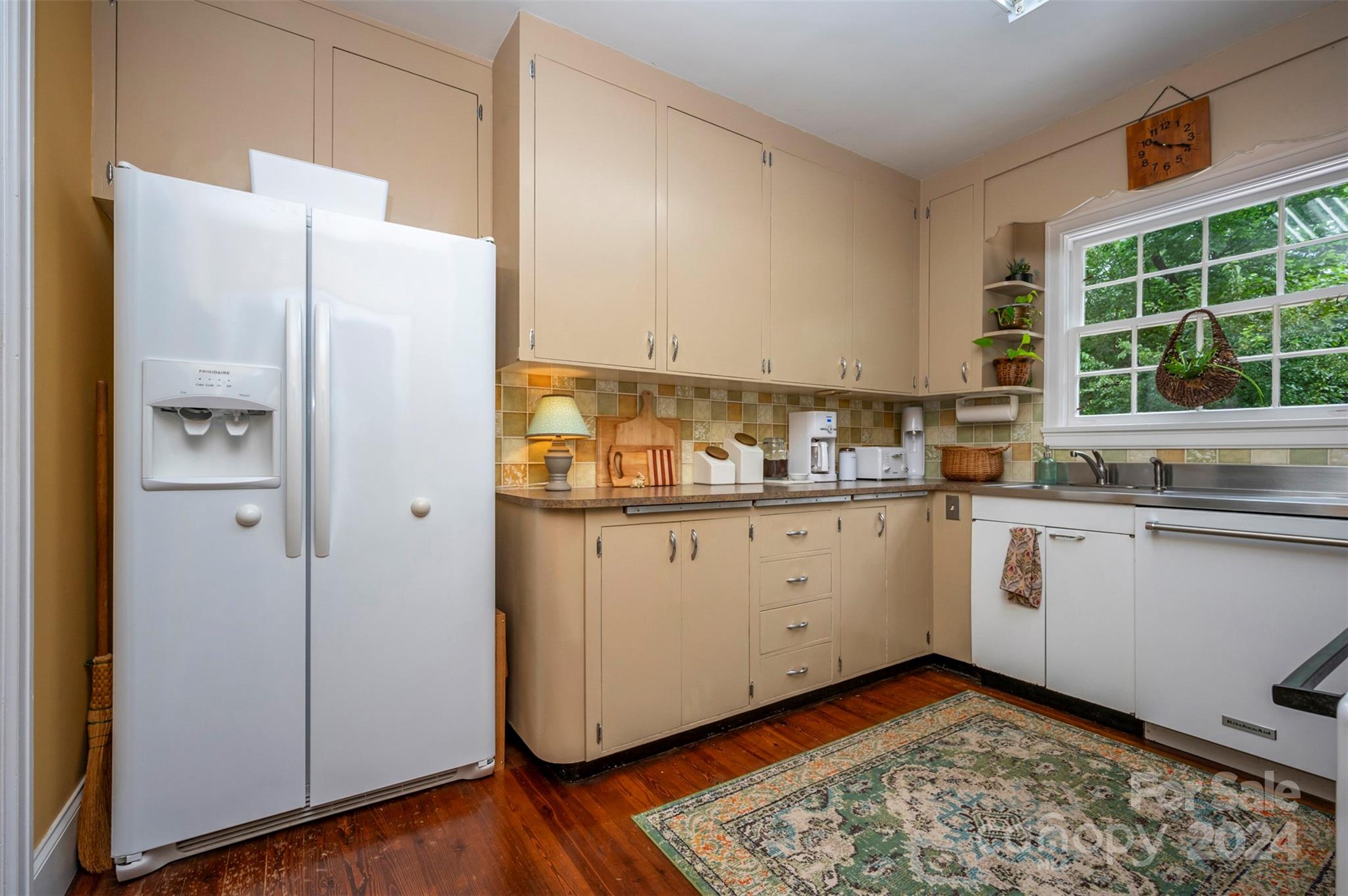 217 Old Caroleen Road Property Photo 15
