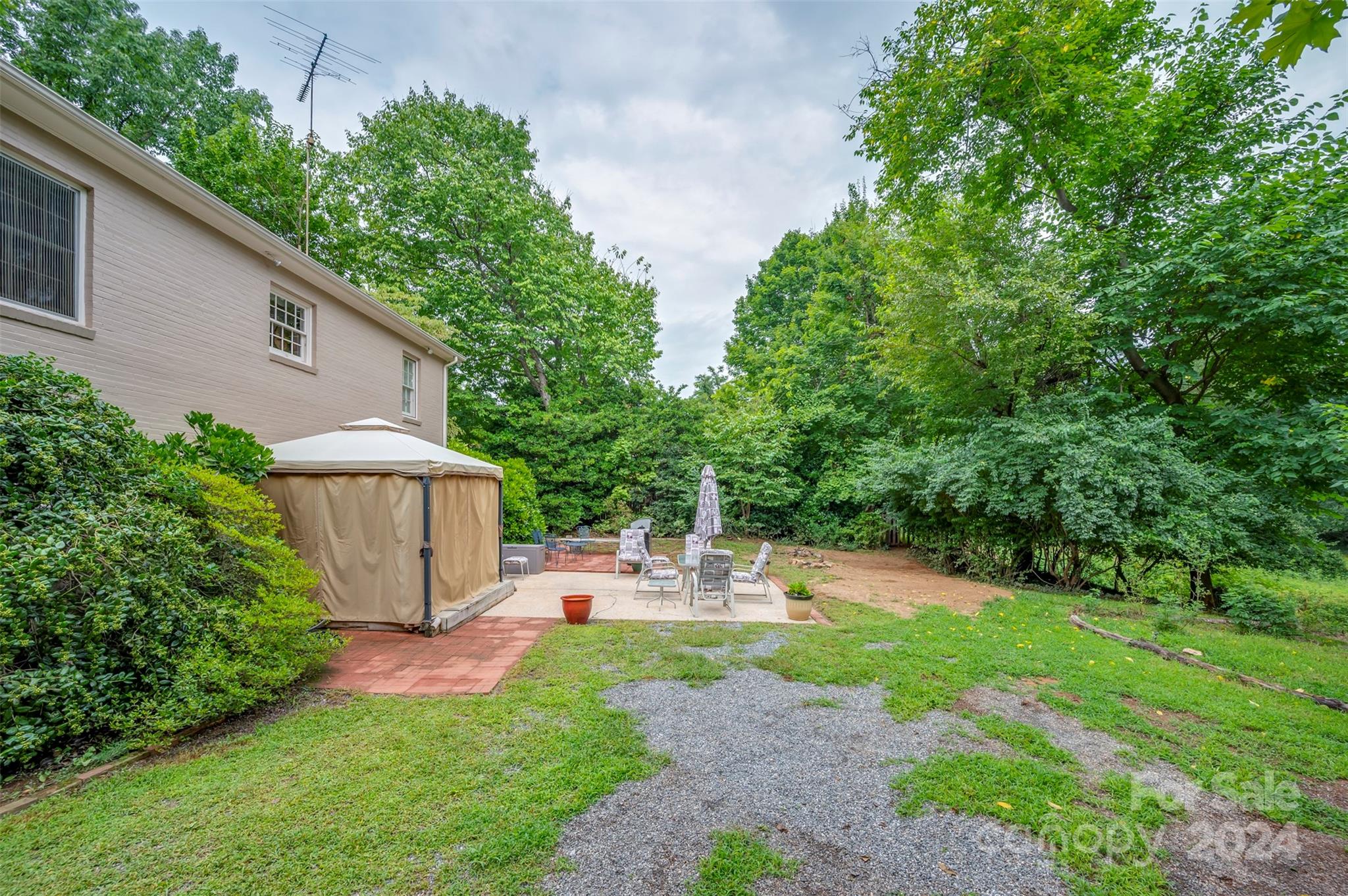 217 Old Caroleen Road Property Photo 33