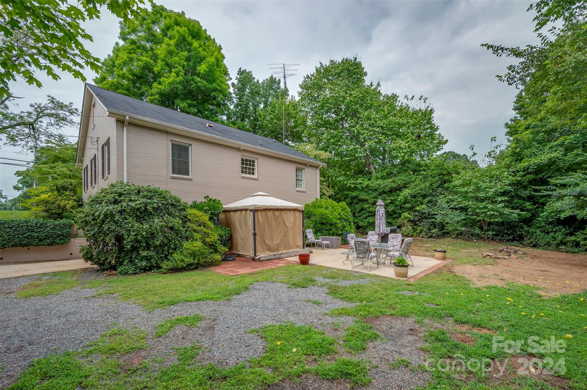 217 Old Caroleen Road Property Photo 34