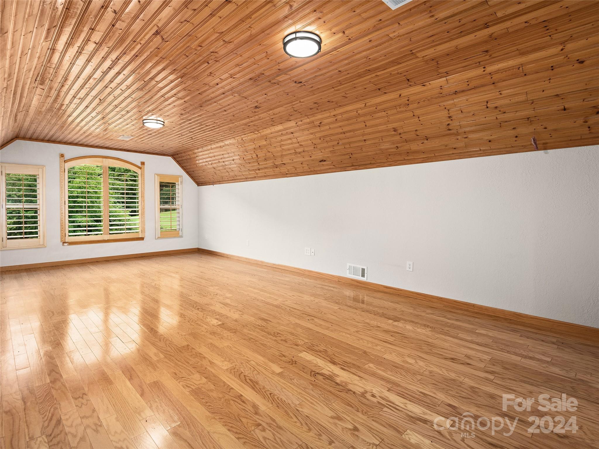 86 Clayton Lake Road Property Photo 23