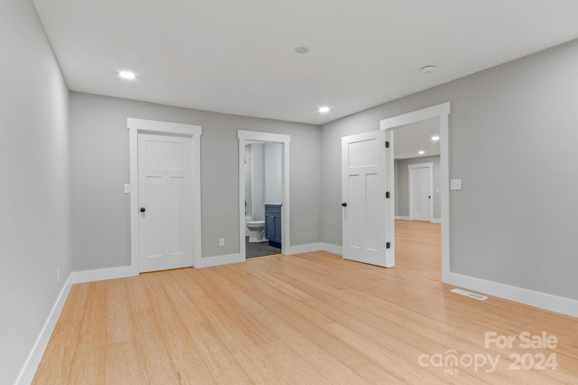 15 Pine Ridge Court Property Photo 21