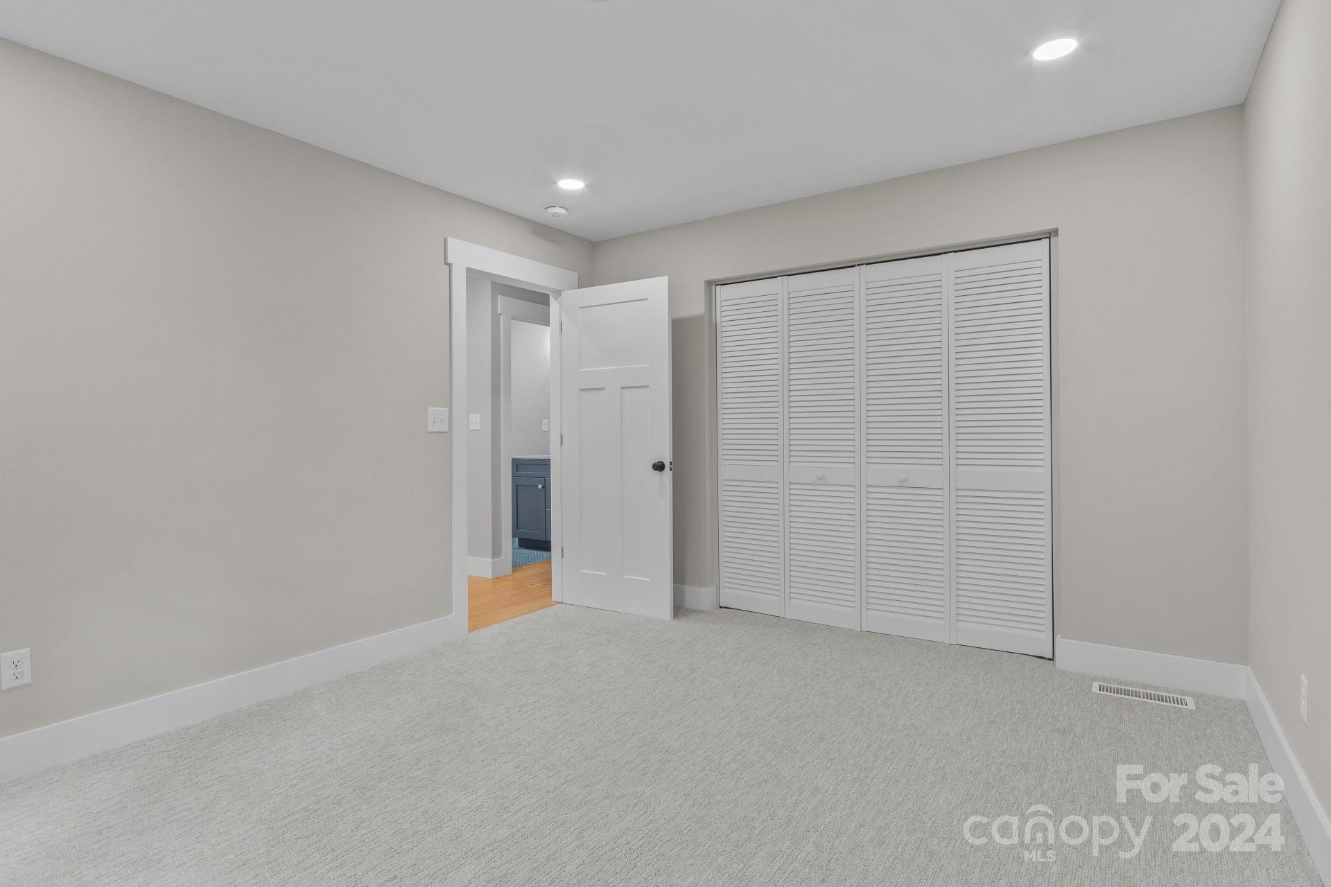 15 Pine Ridge Court Property Photo 26