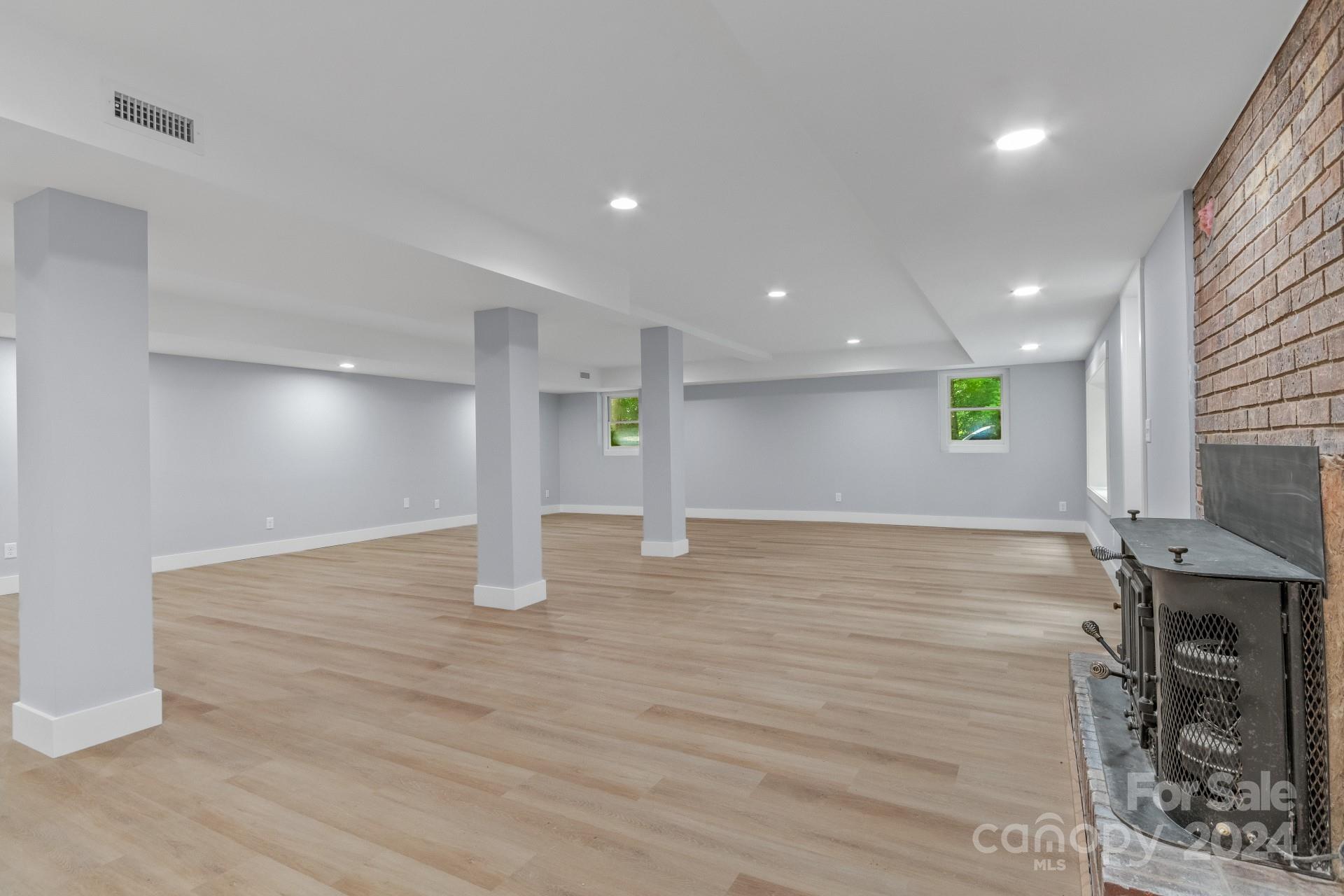 15 Pine Ridge Court Property Photo 30