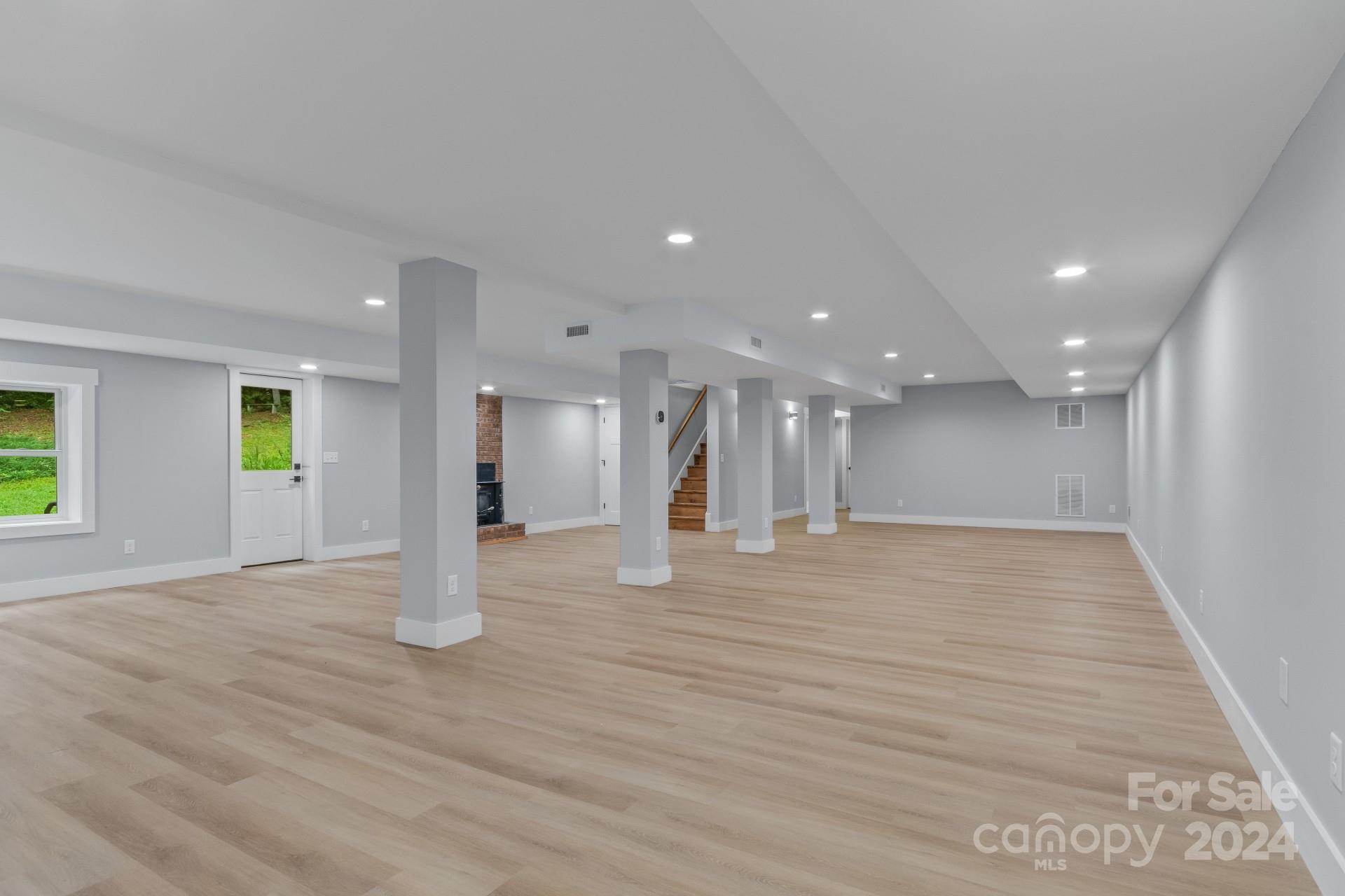 15 Pine Ridge Court Property Photo 32