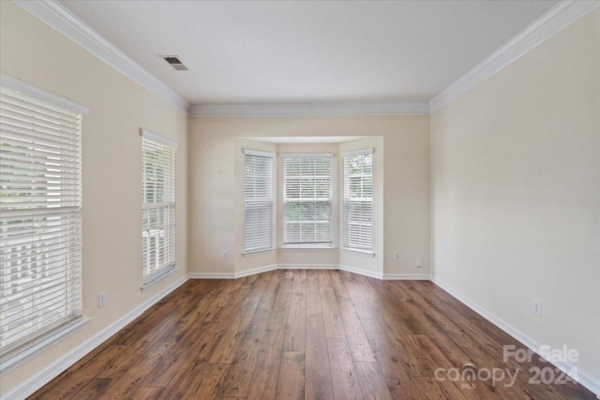1900 Mt Isle Harbor Drive 98 Property Photo 8