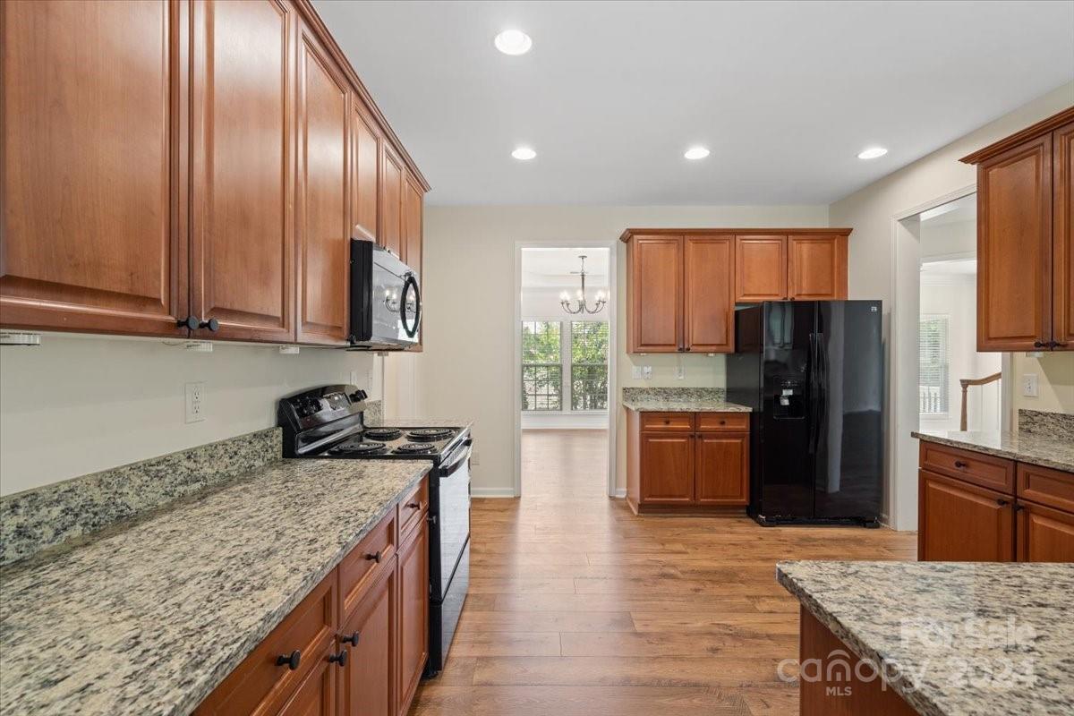 1900 Mt Isle Harbor Drive 98 Property Photo 11