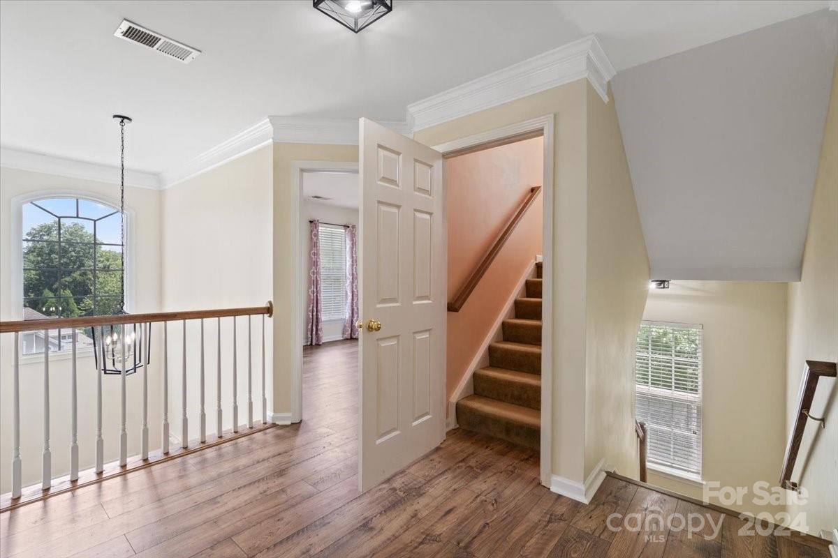 1900 Mt Isle Harbor Drive 98 Property Photo 15