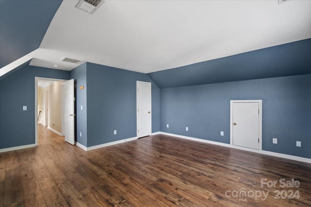 1900 Mt Isle Harbor Drive 98 Property Photo 22