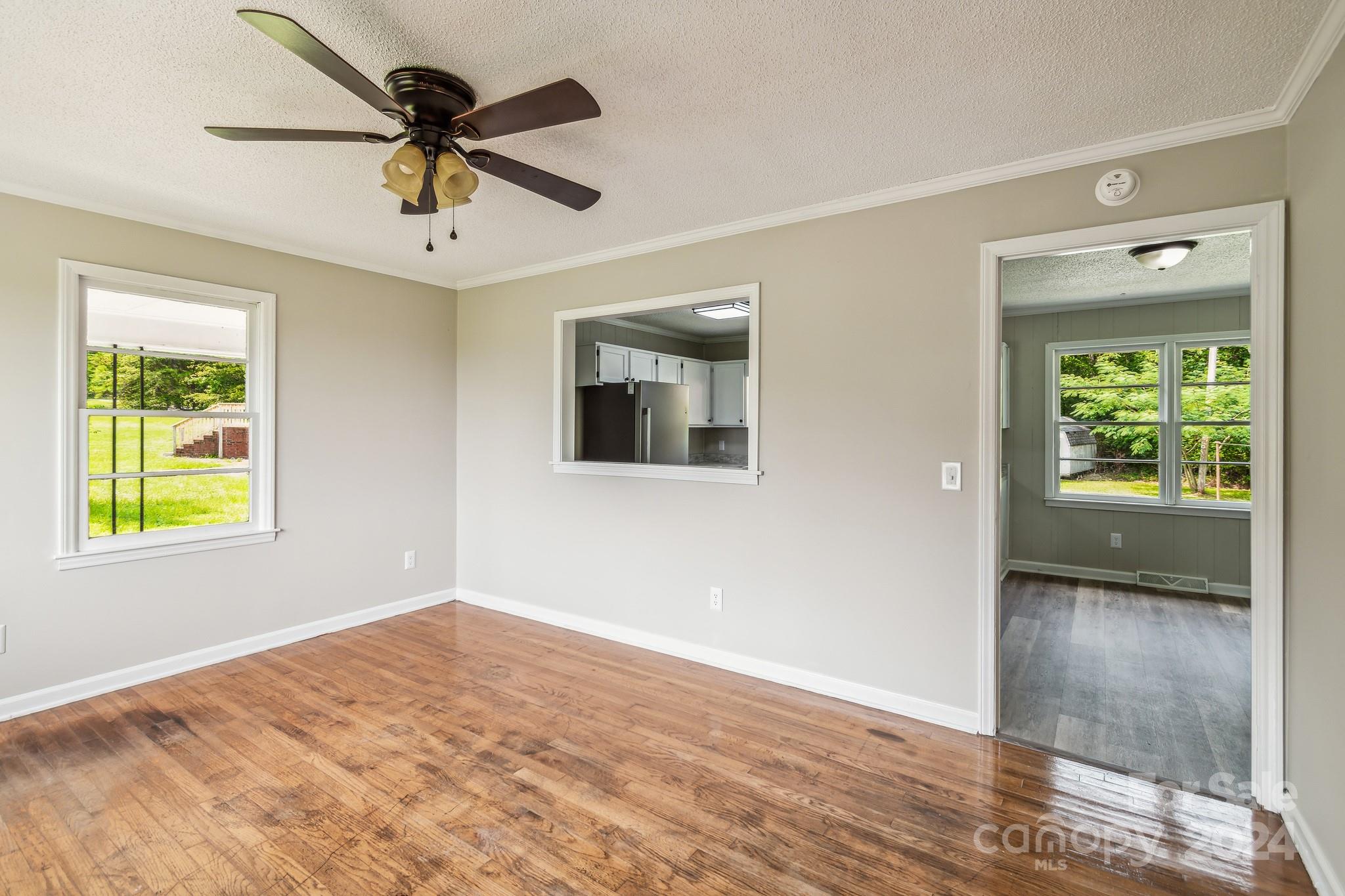 37 Clemmons Road Property Photo 13