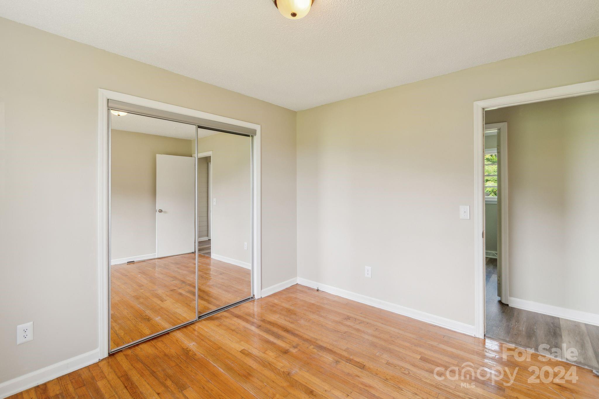 37 Clemmons Road Property Photo 17
