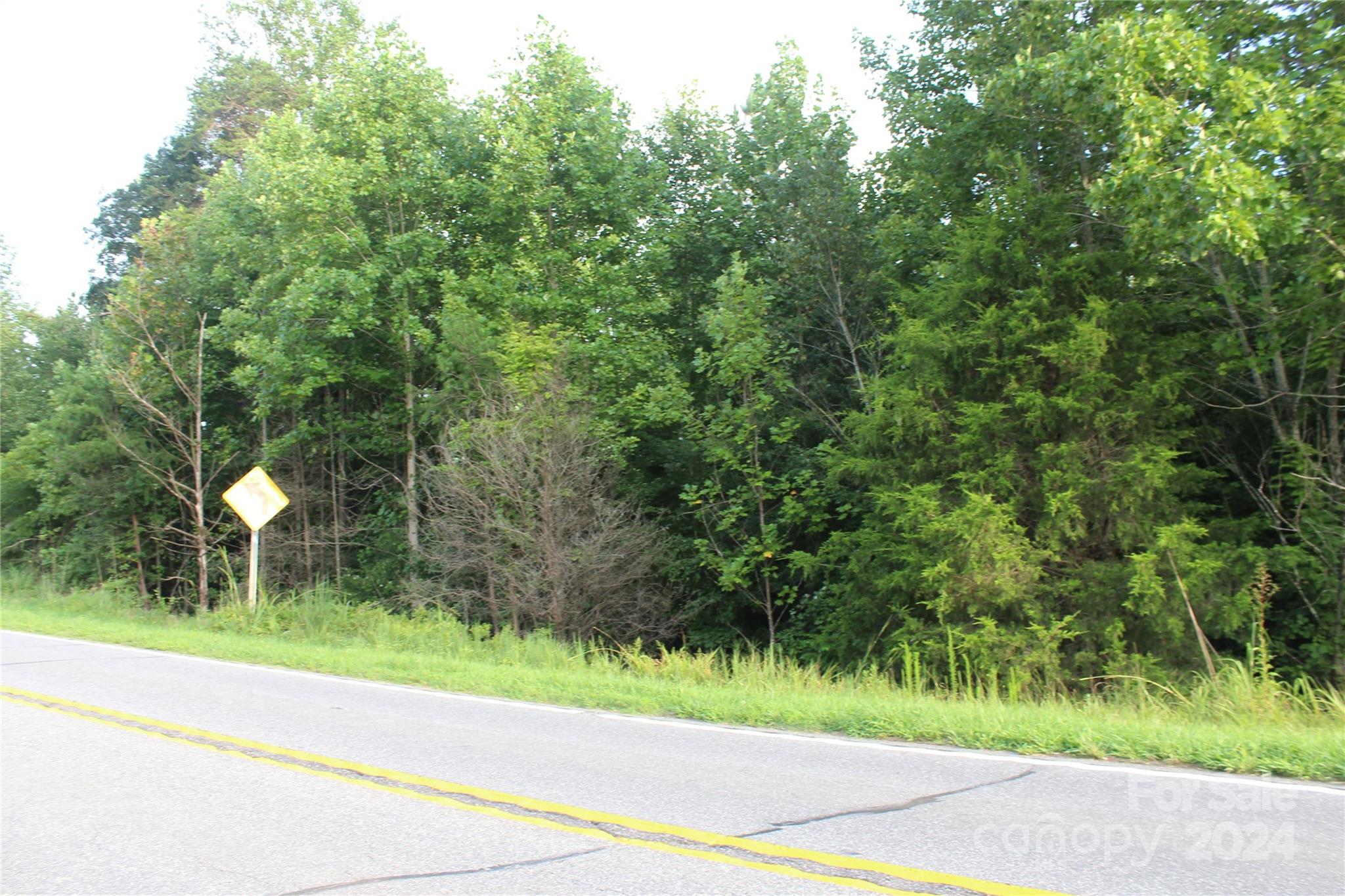 3609 E Nc 10 Highway Property Photo 4