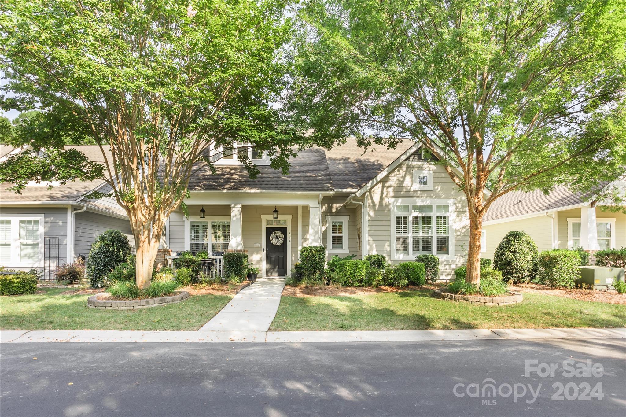 569 Channel Road Property Photo 2