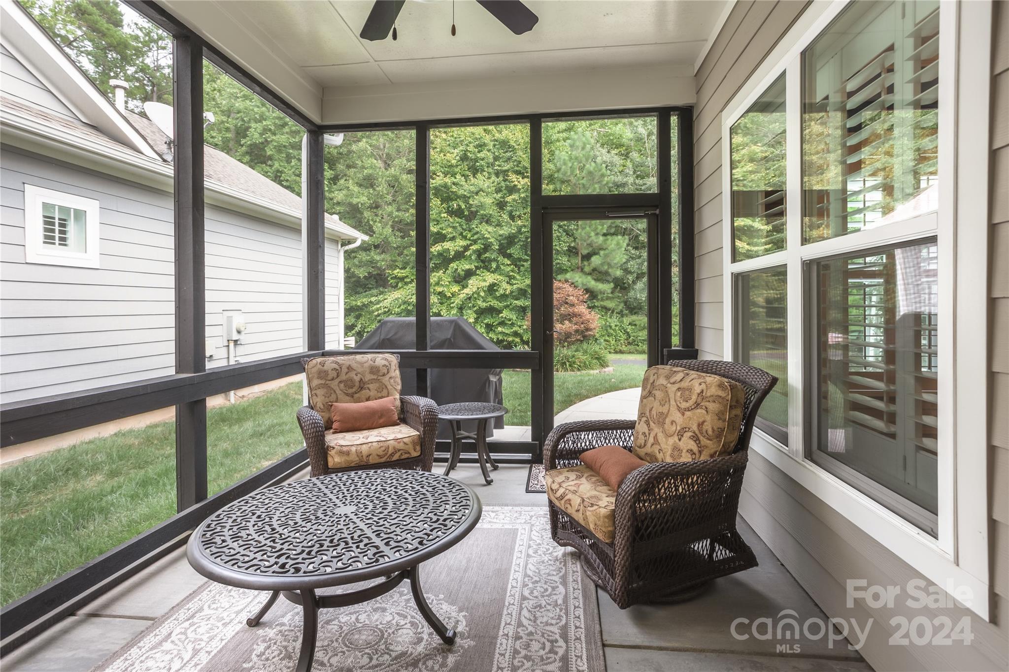 569 Channel Road Property Photo 12