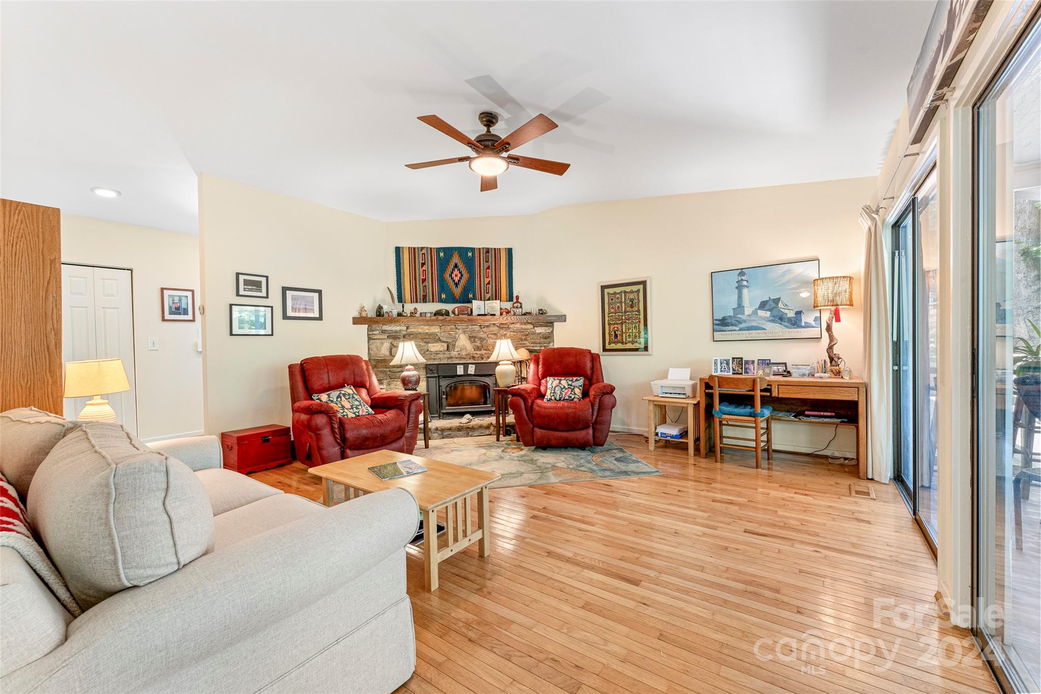 60 Holly Ridge Road Property Photo 8