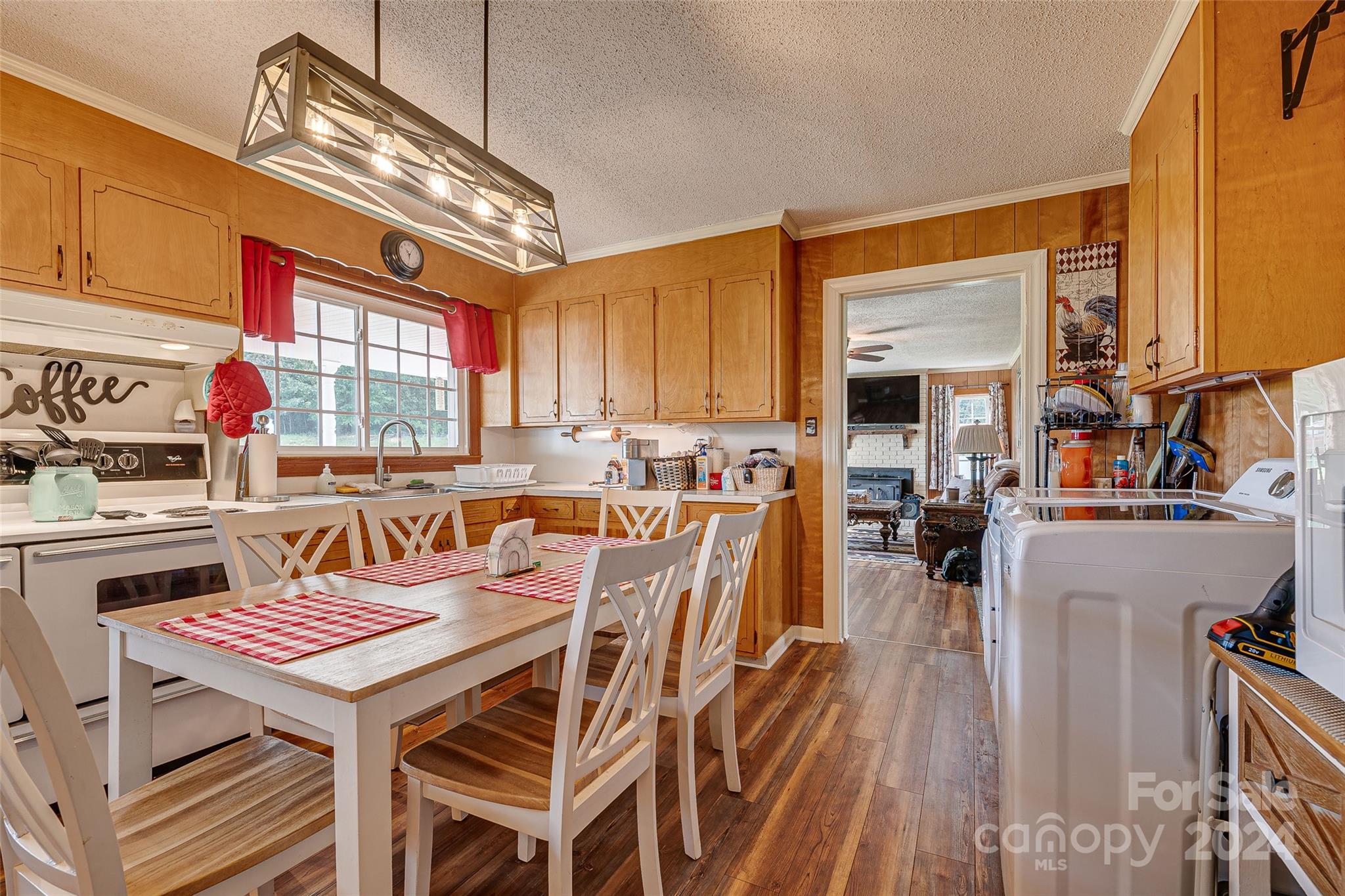 148 Hudson Lane Property Photo 22