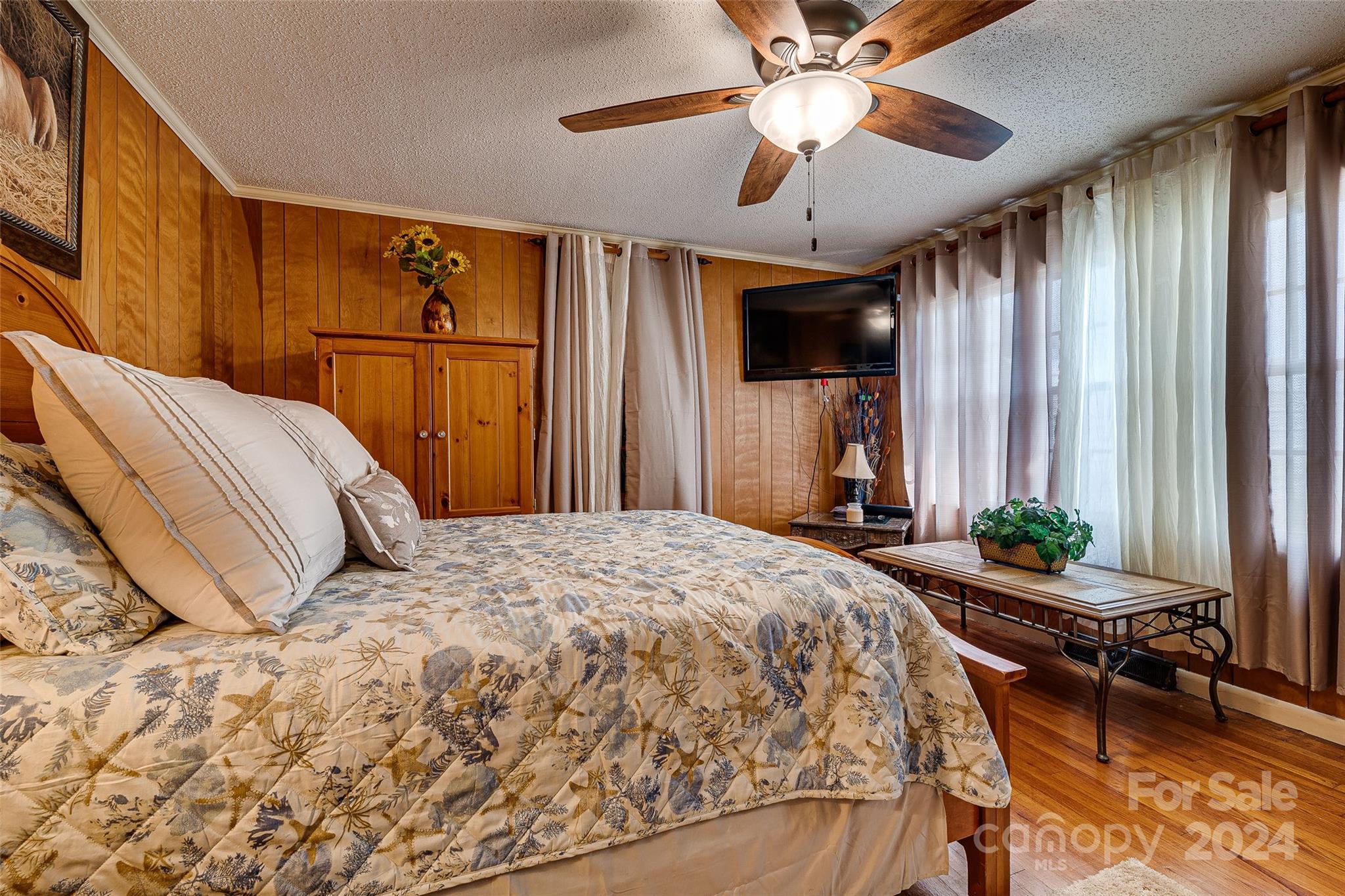 148 Hudson Lane Property Photo 34