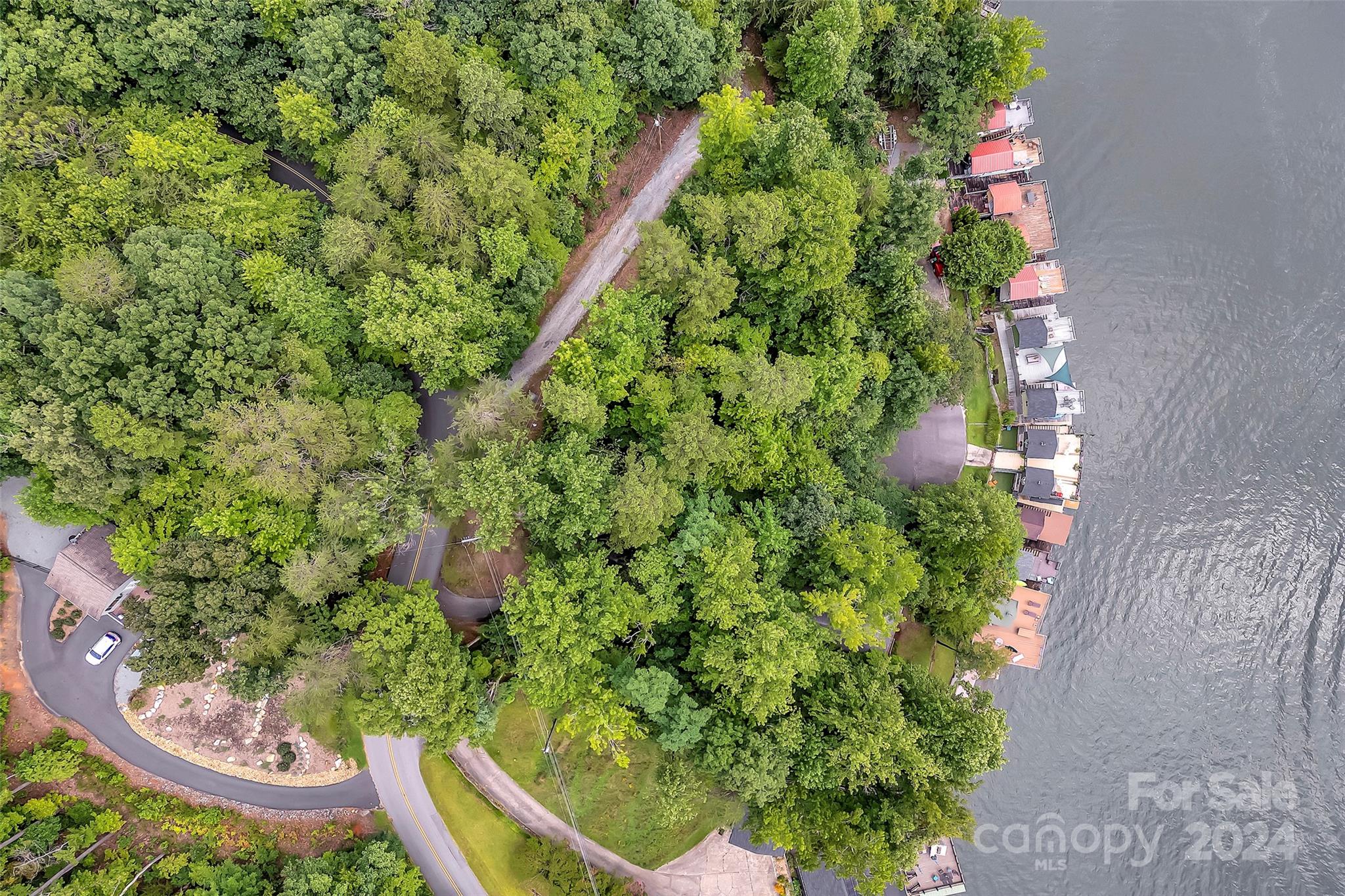 1700 W Lakeshore Drive Property Photo 19