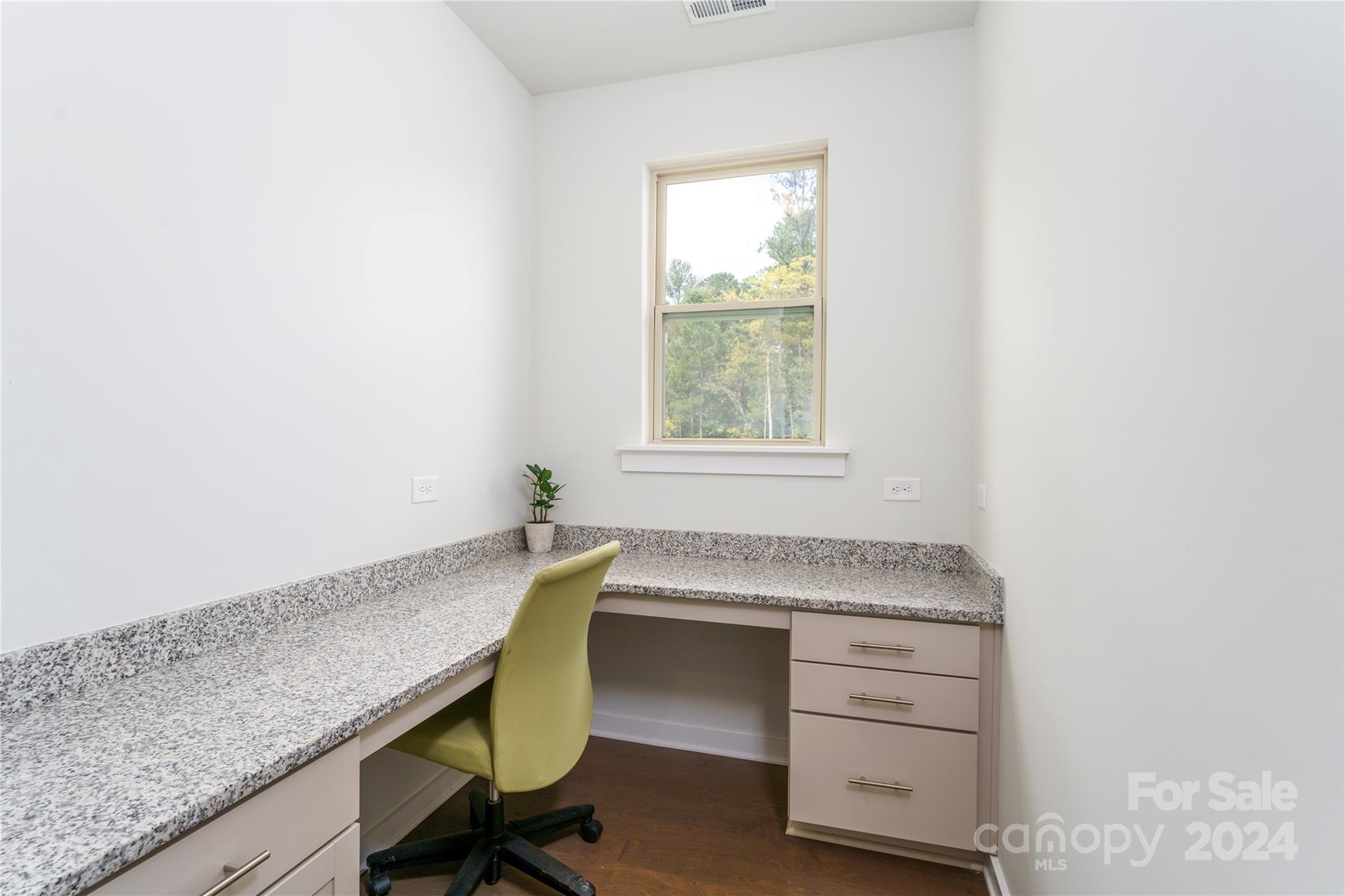 155 Boxelder Road Property Photo 8