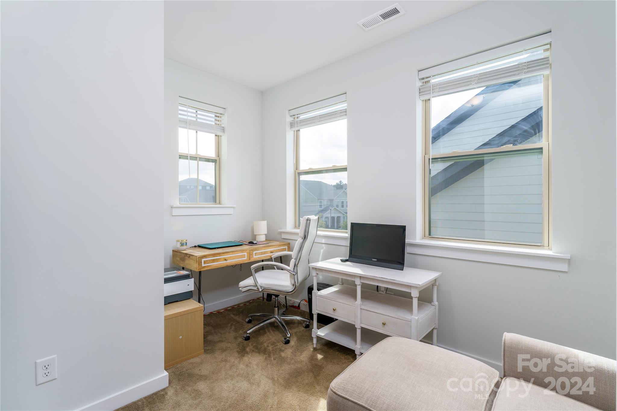 155 Boxelder Road Property Photo 18
