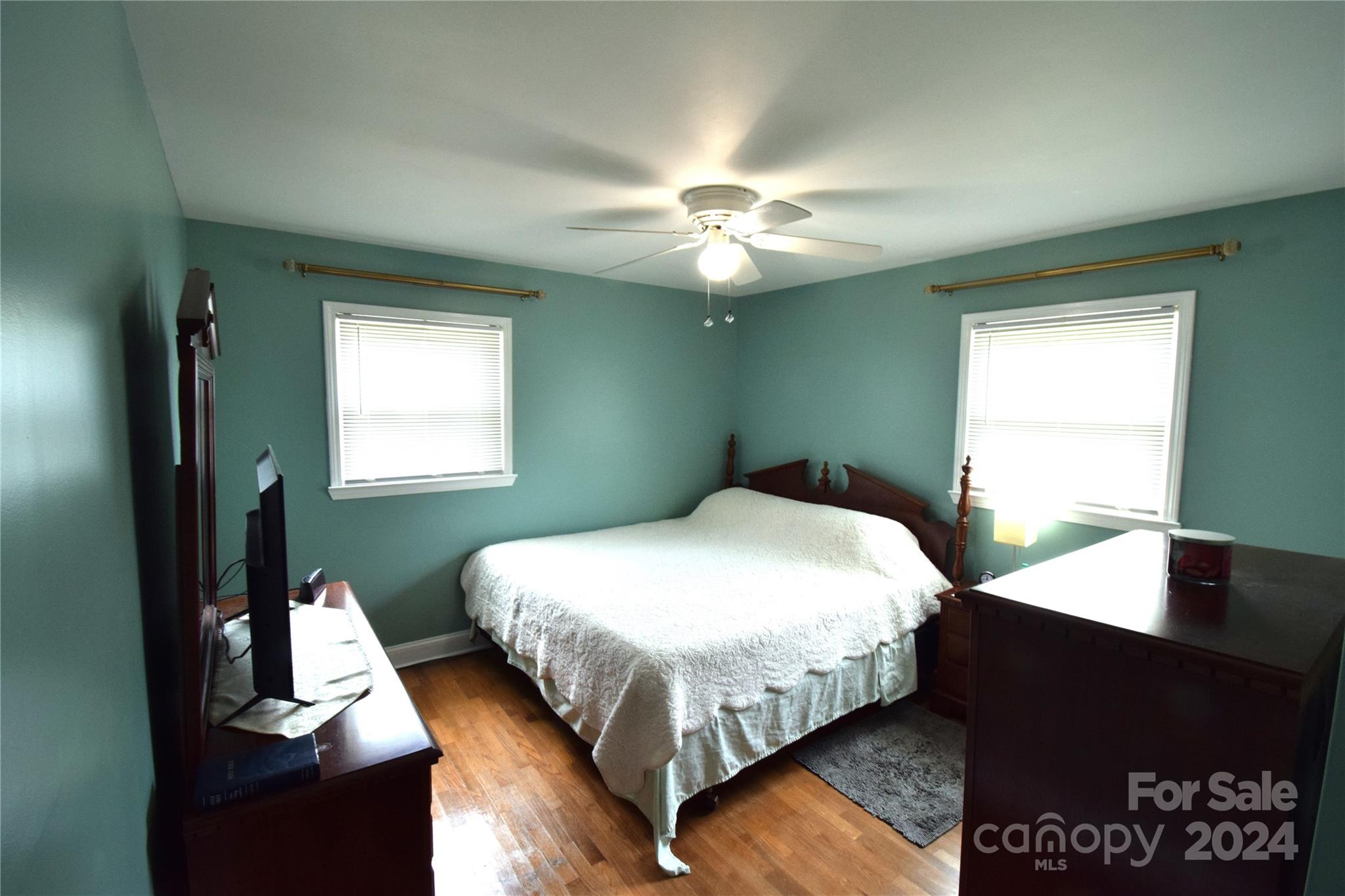 902 Carmel Drive Property Photo 17