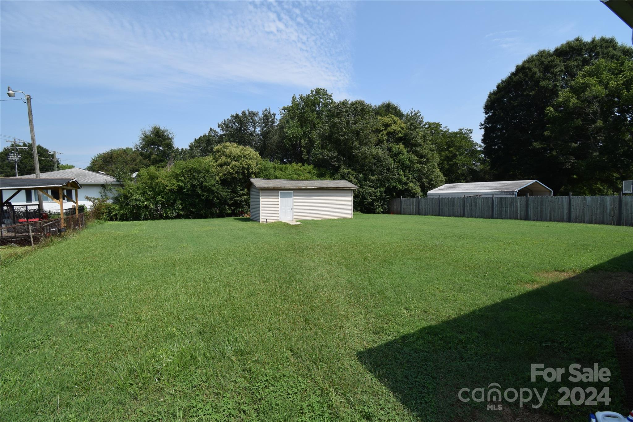 902 Carmel Drive Property Photo 25
