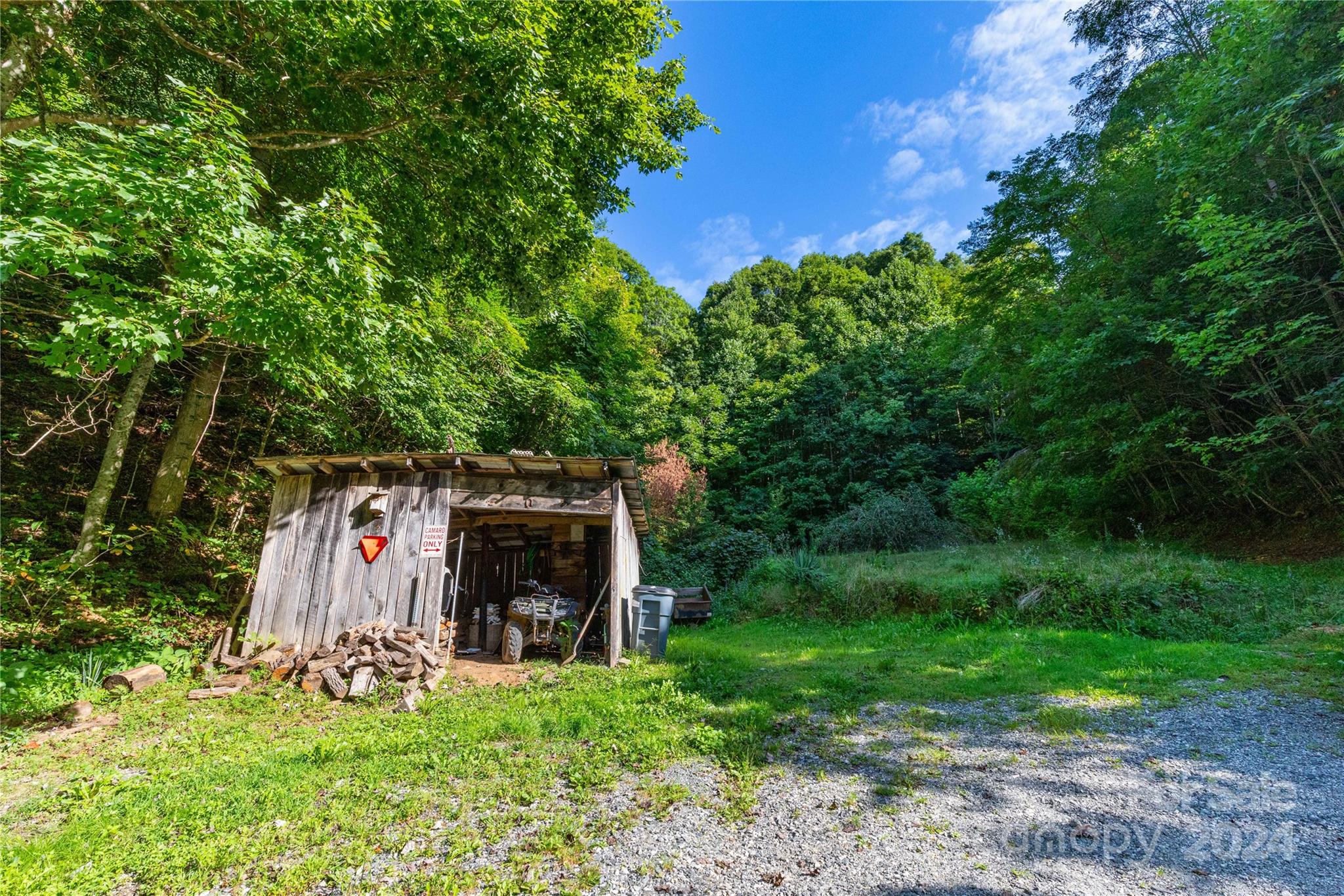 500 Chimney Log Road Property Photo 20