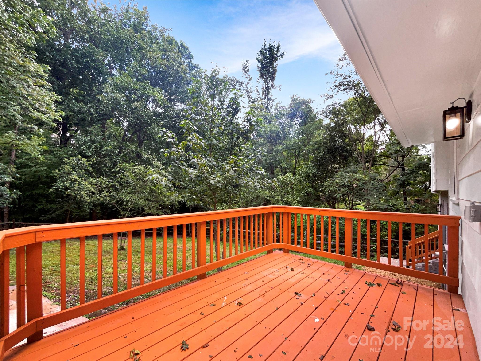 416 Deer Creek Drive Property Photo 11