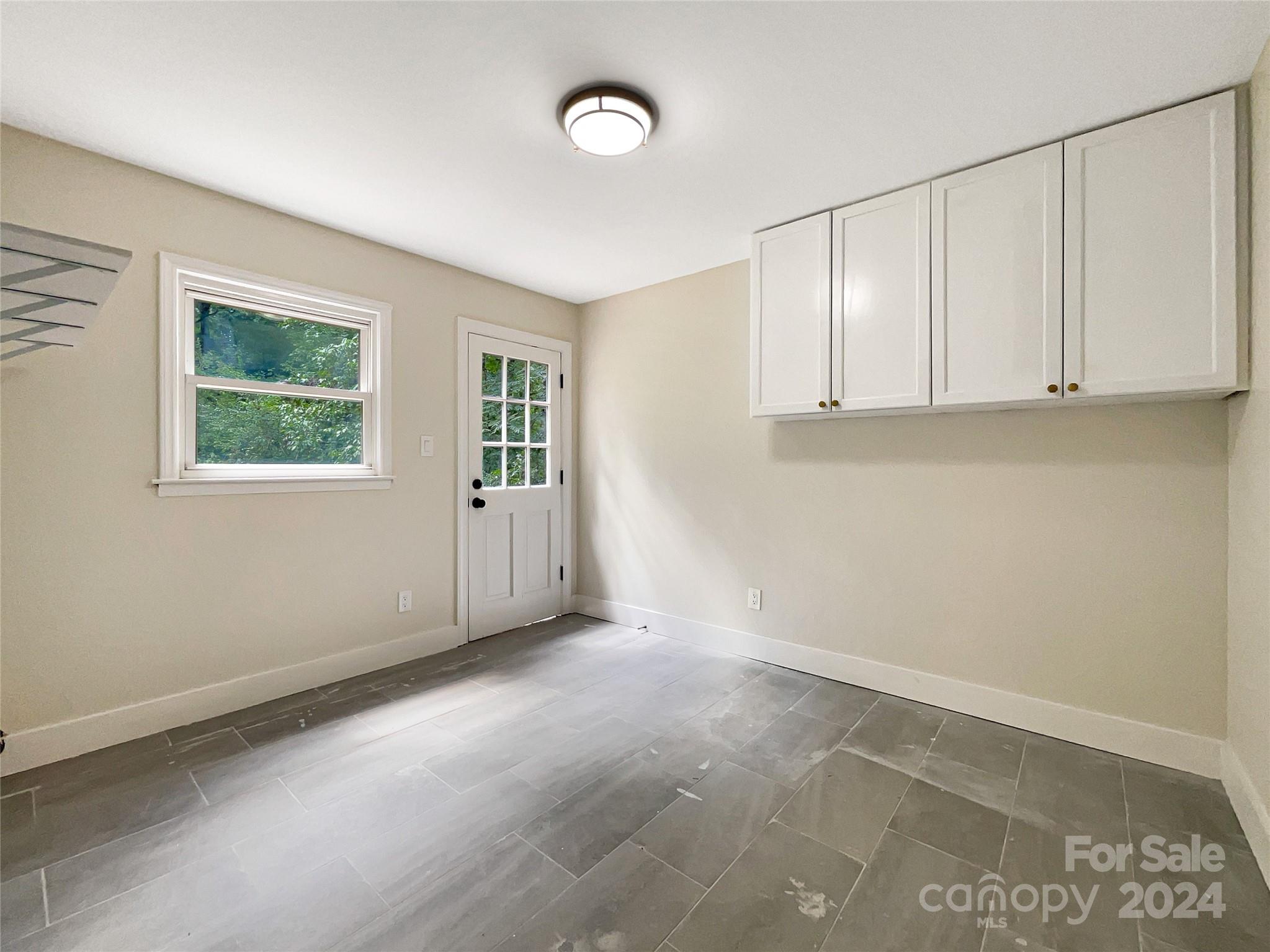 416 Deer Creek Drive Property Photo 19