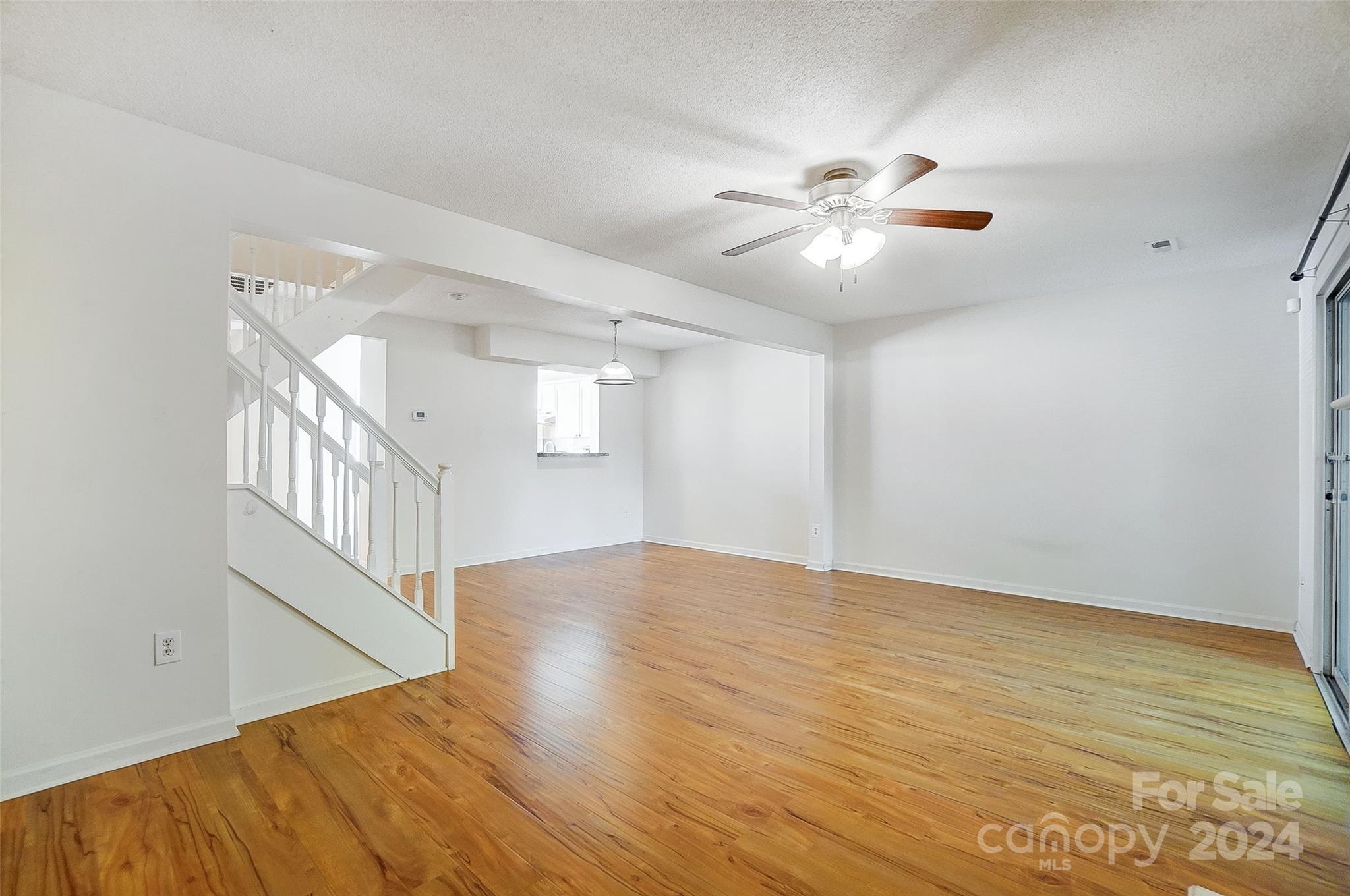 2876 Hosta Drive Property Photo 15